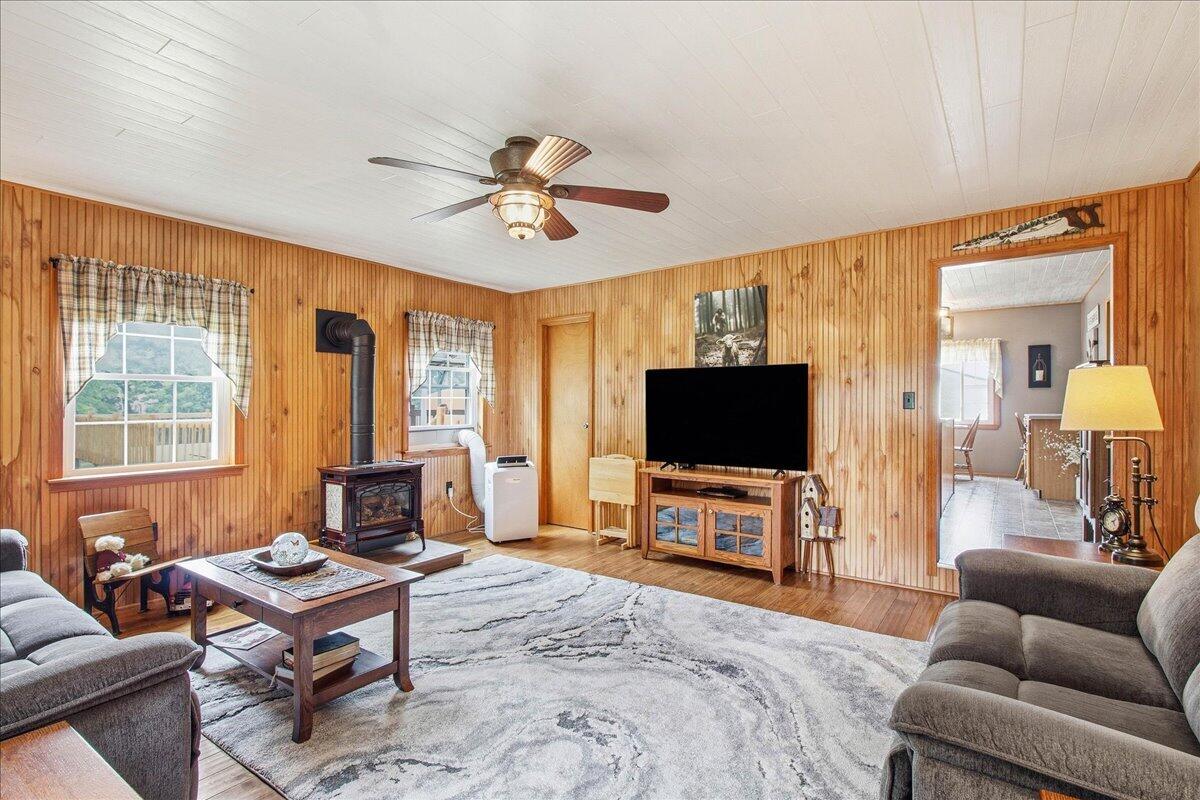 1660 Township Road 216, Bellefontaine, Ohio 43311