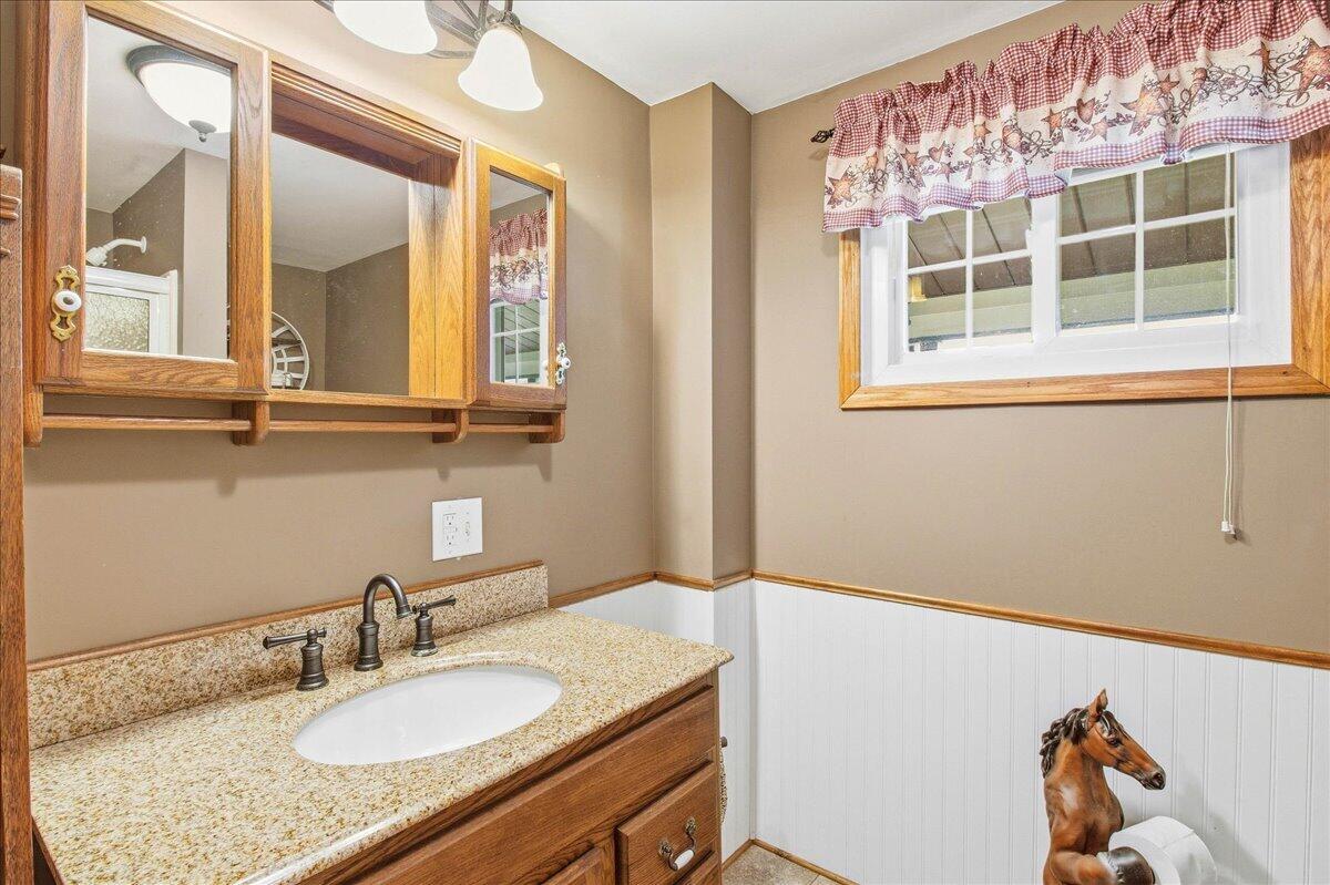 1660 Township Road 216, Bellefontaine, Ohio 43311