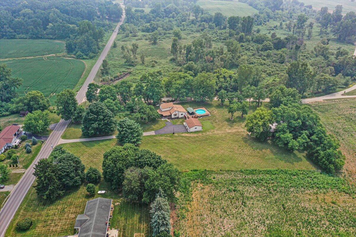 1660 Township Road 216, Bellefontaine, Ohio 43311
