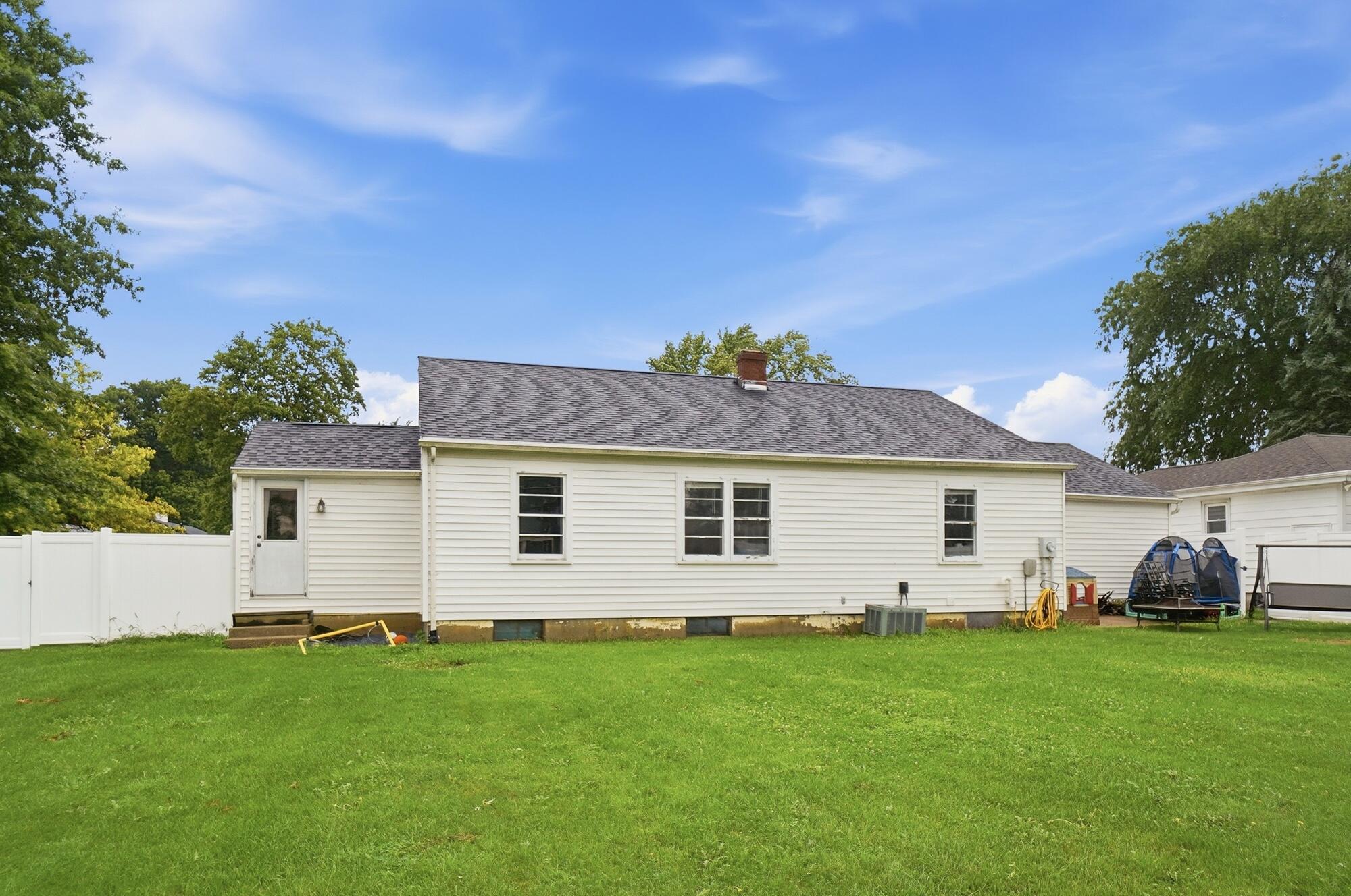 532 Wayne, Celina, Ohio 45822