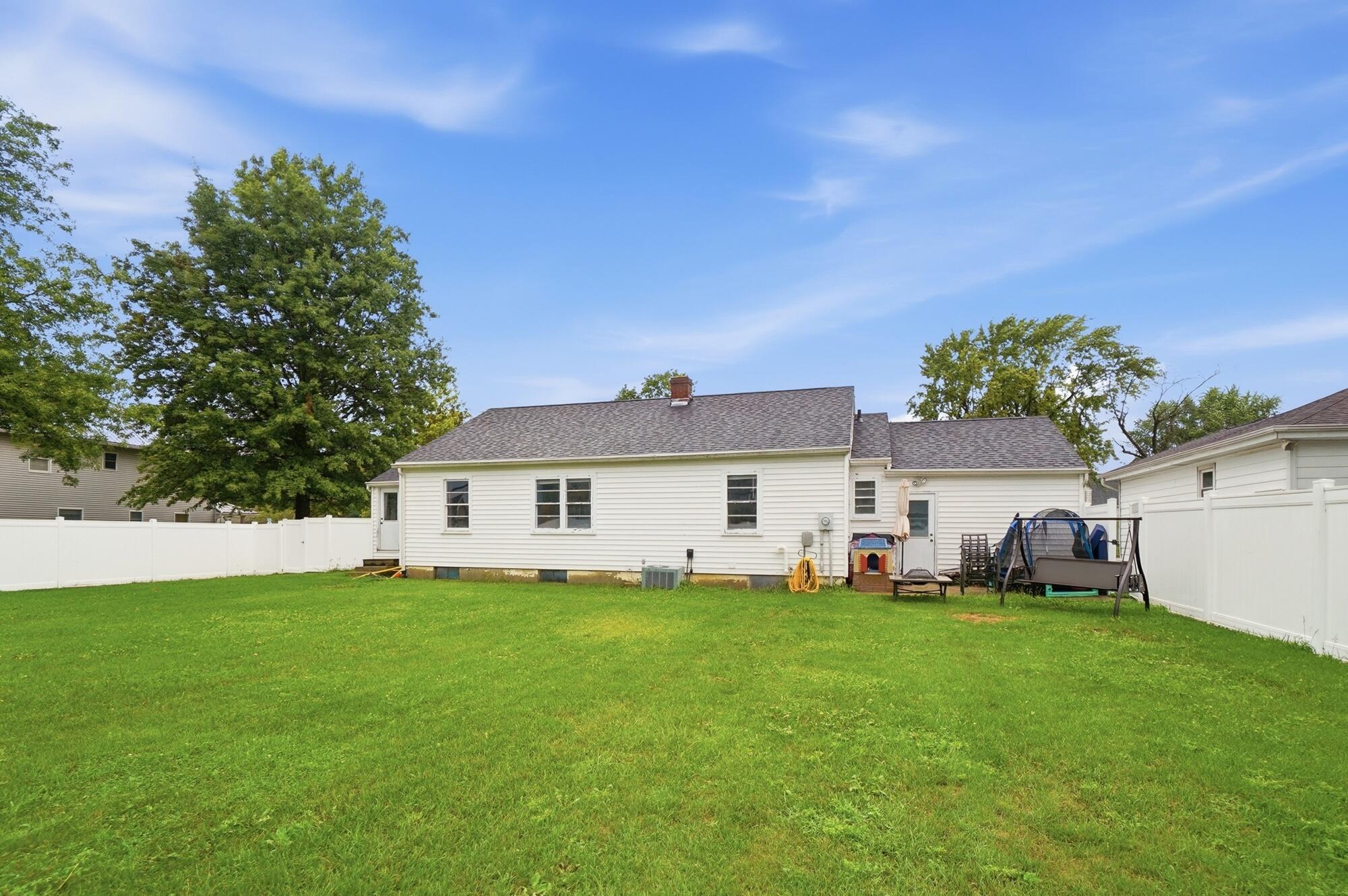 532 Wayne, Celina, Ohio 45822