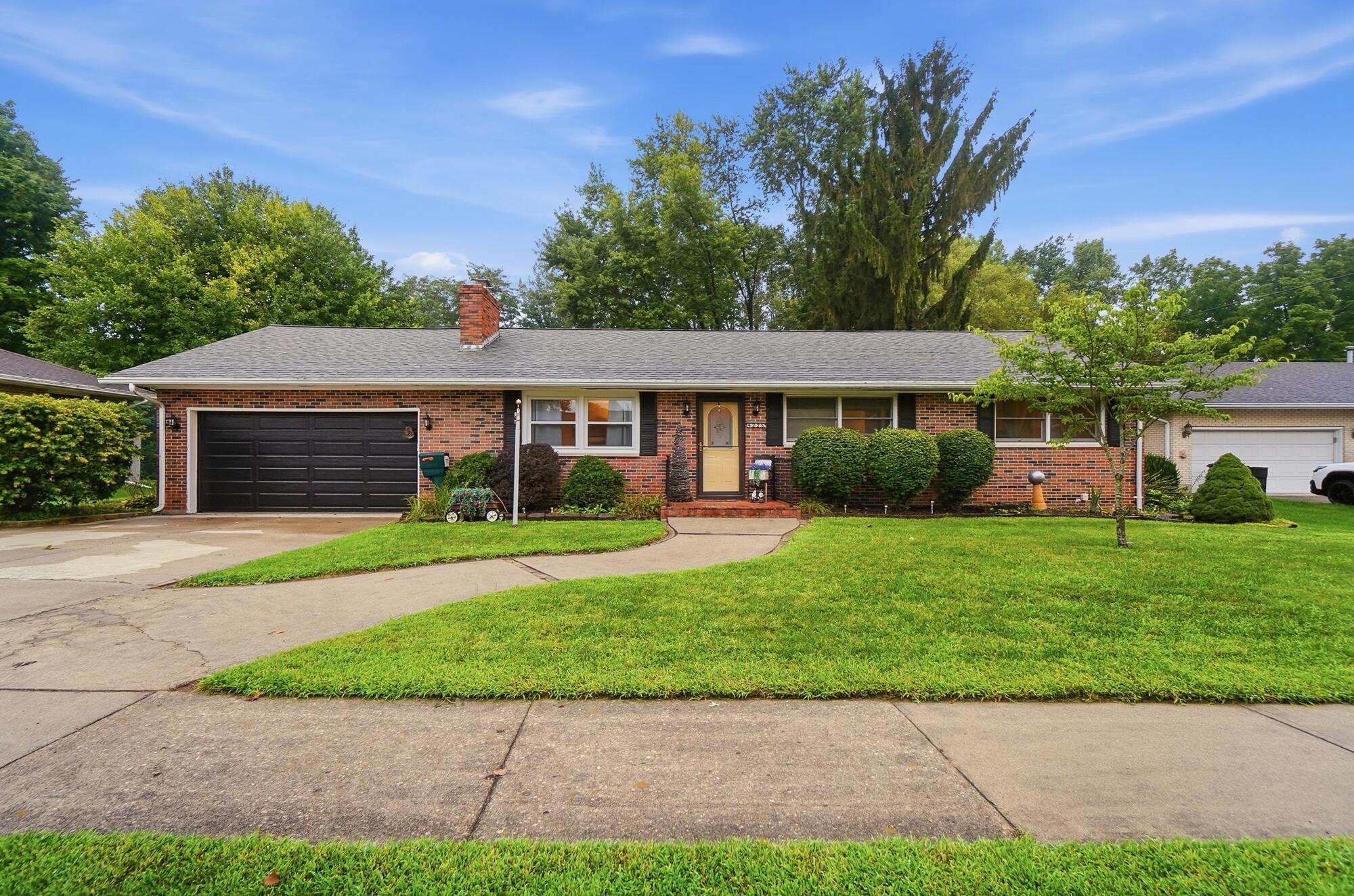 4225 Tacoma, Springfield, Ohio 45503