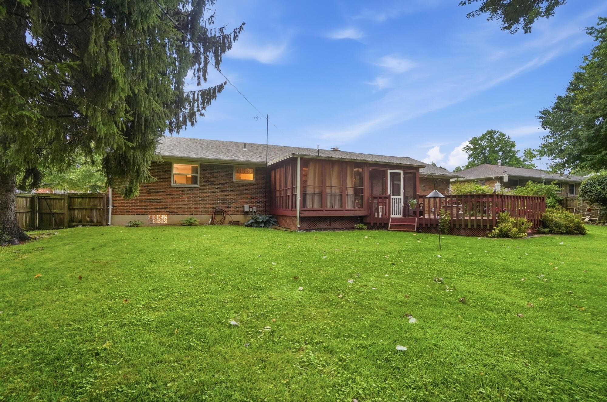 4225 Tacoma, Springfield, Ohio 45503