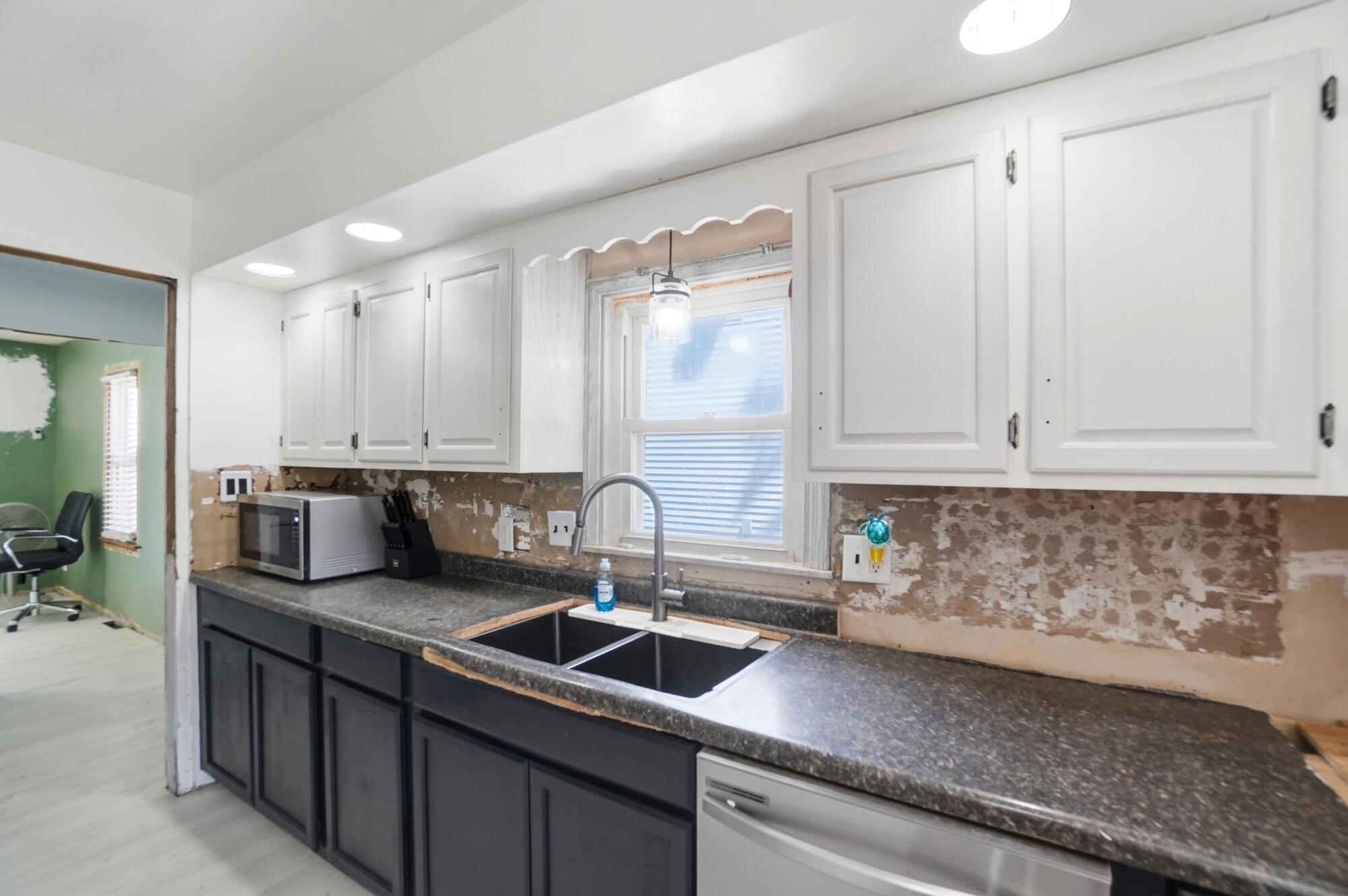 706 Radcliffe, Lima, Ohio 45804