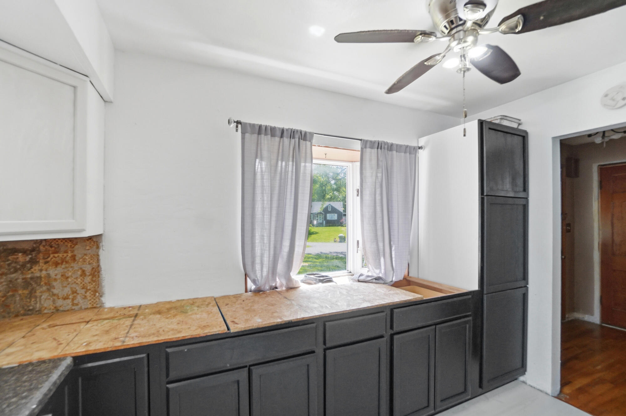706 Radcliffe, Lima, Ohio 45804