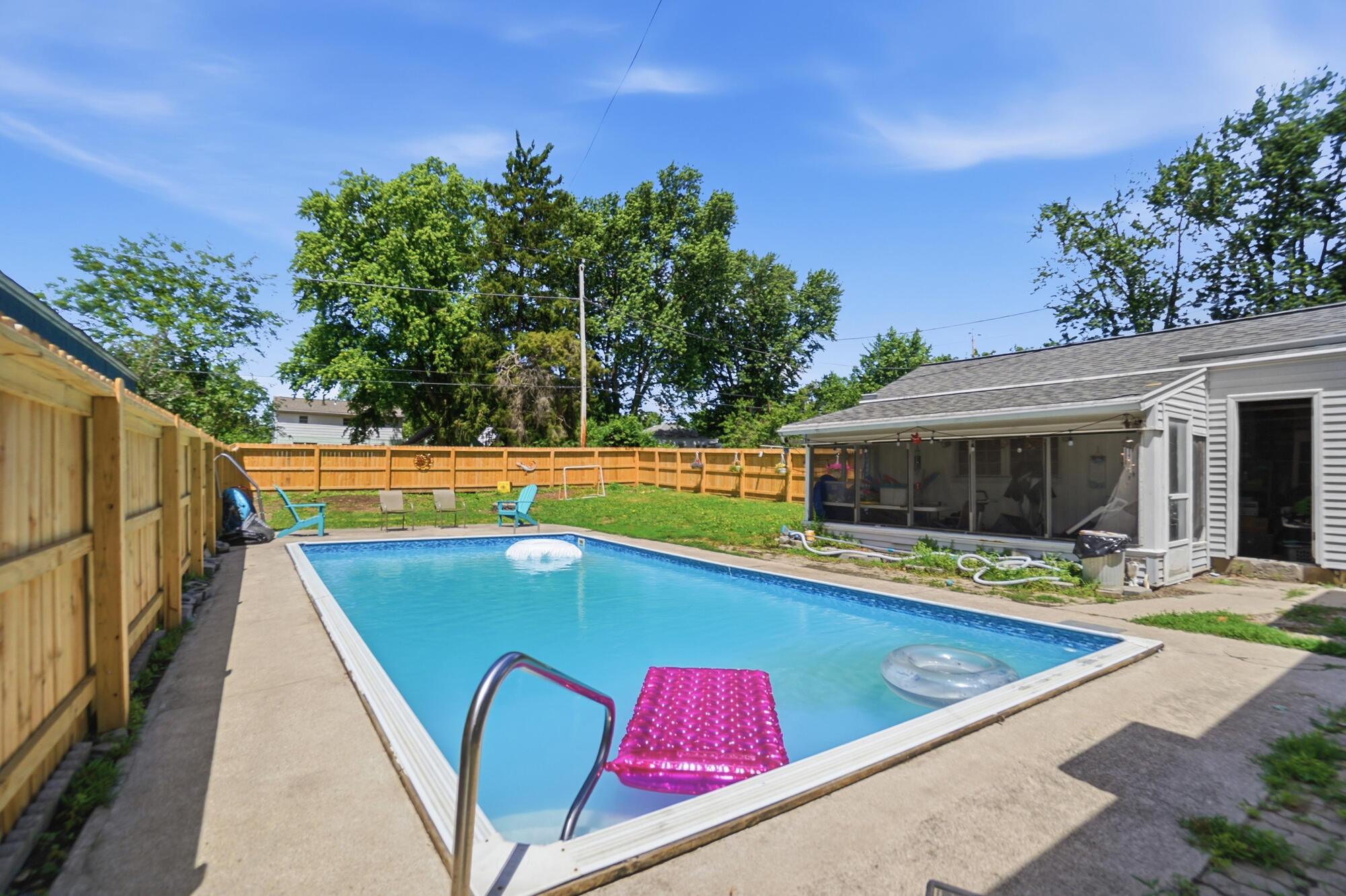 706 Radcliffe, Lima, Ohio 45804