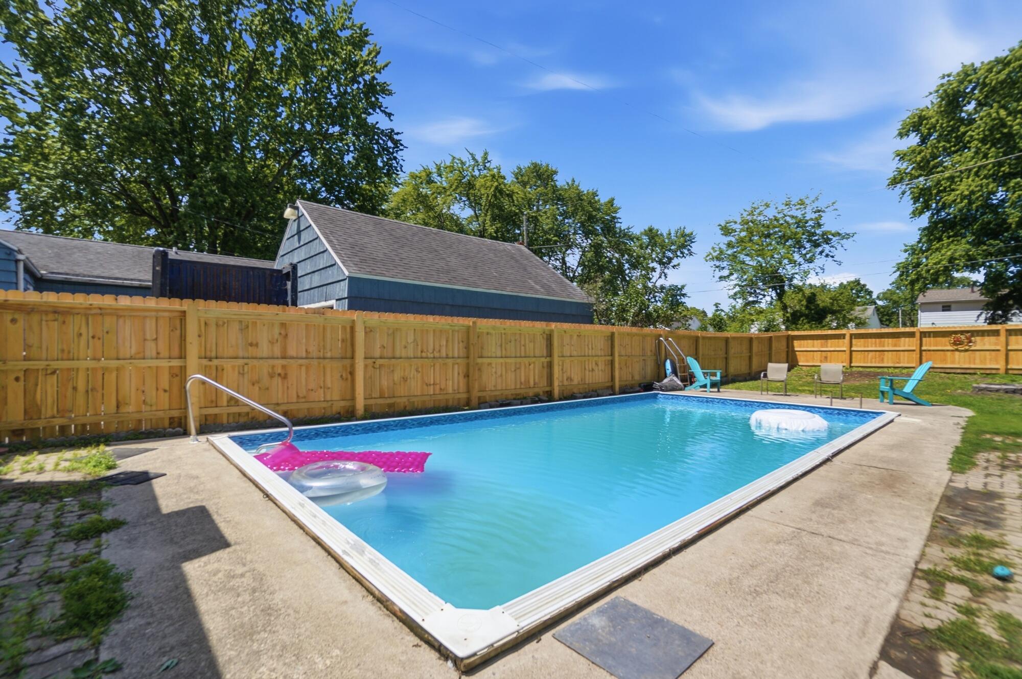706 Radcliffe, Lima, Ohio 45804