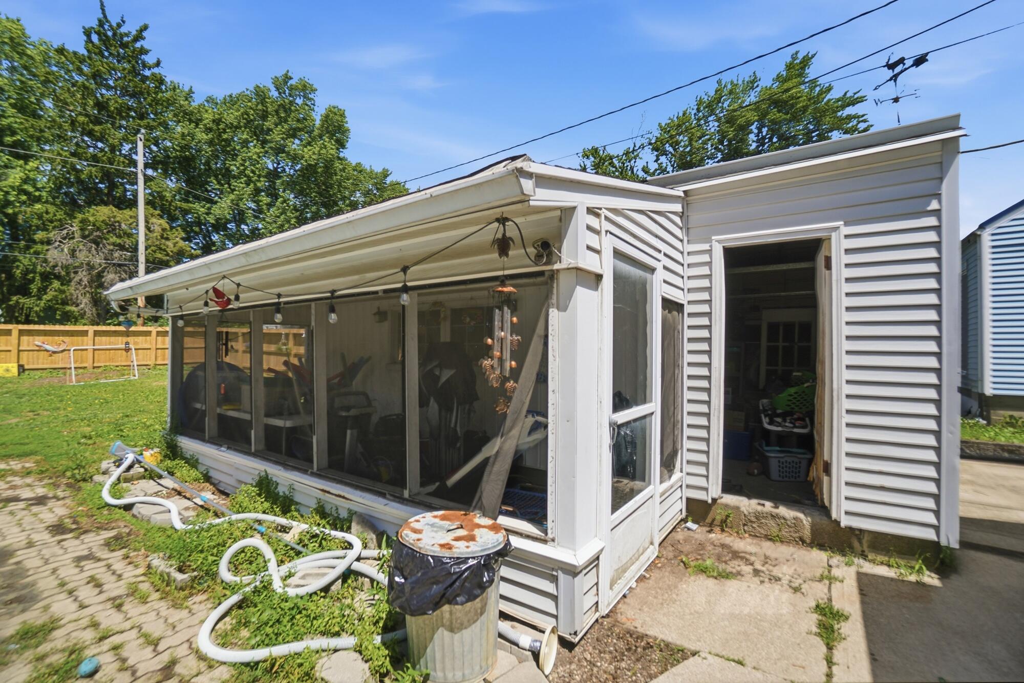 706 Radcliffe, Lima, Ohio 45804