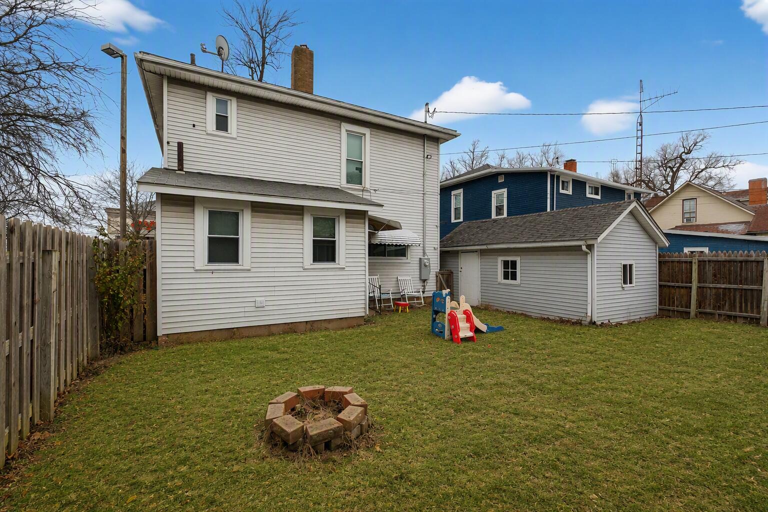 208 Madriver, Bellefontaine, Ohio 43311