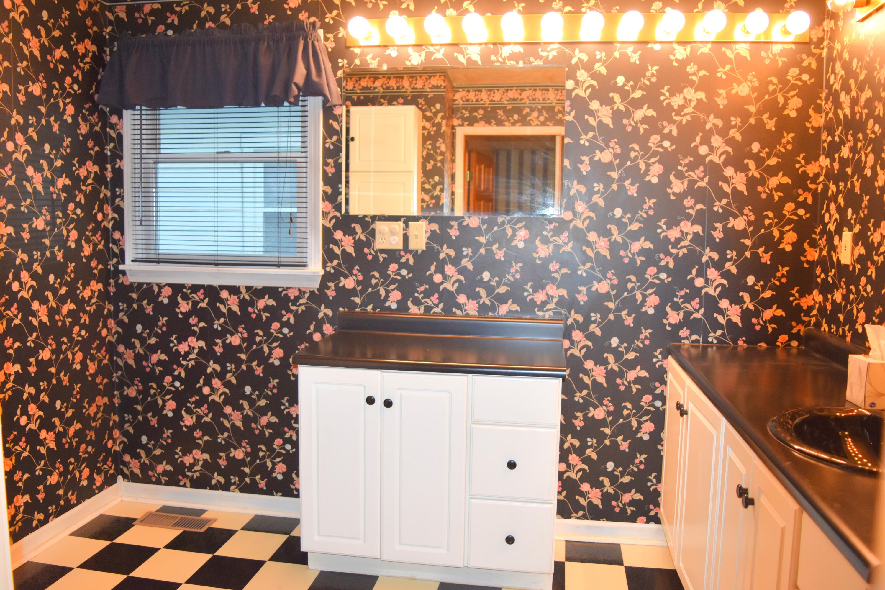 1018 North, Piqua, Ohio 45356