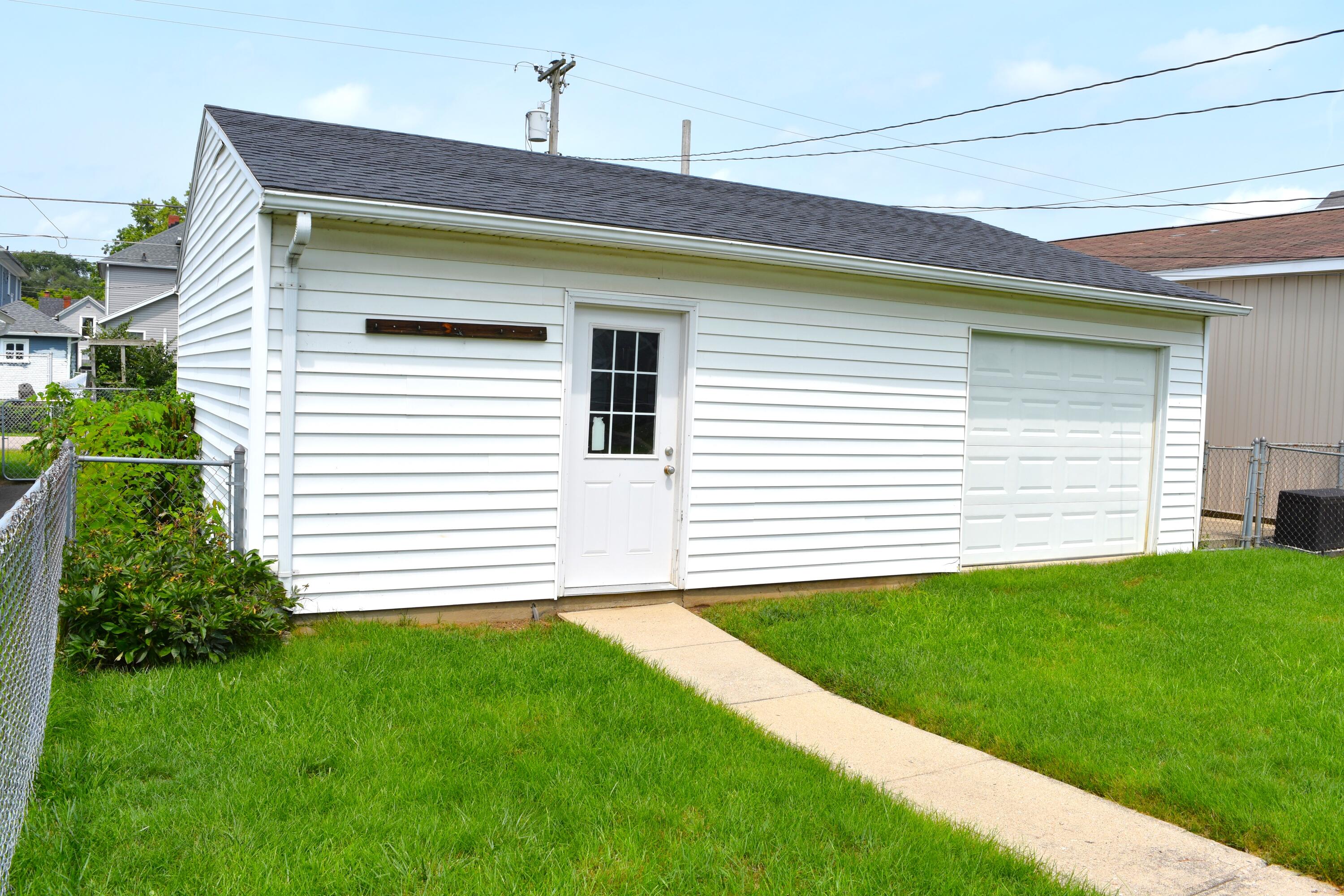 1018 North, Piqua, Ohio 45356