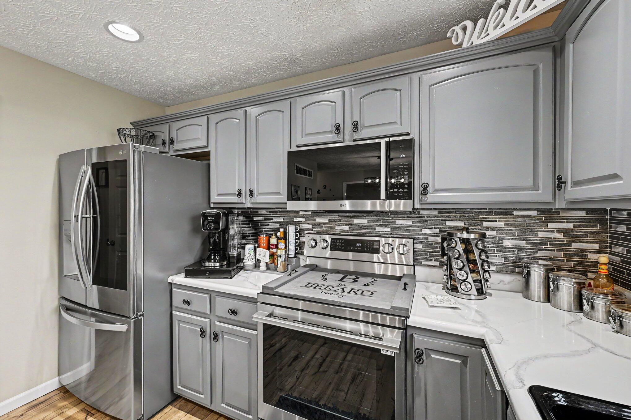 1159 Pond View, Troy, Ohio 45373