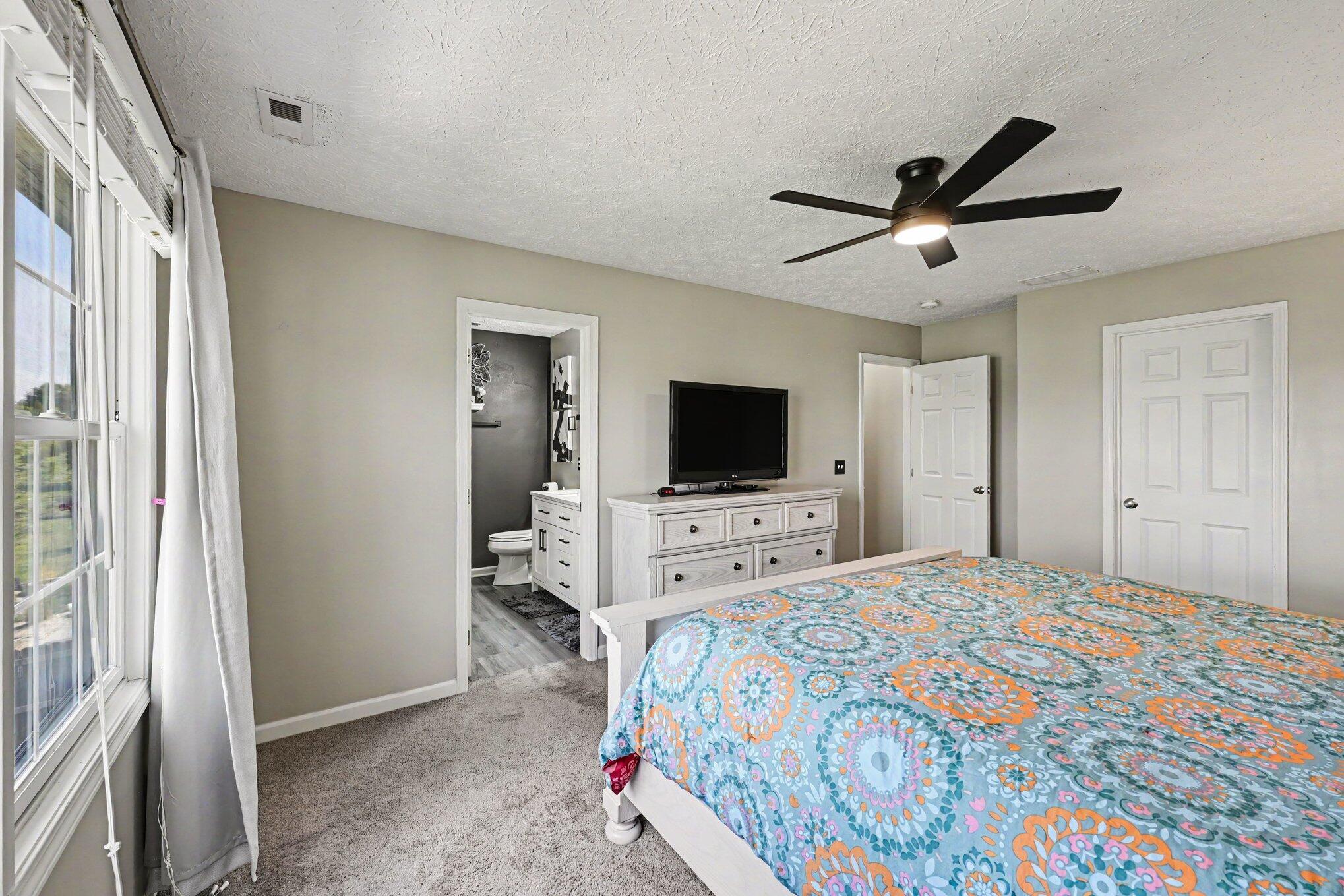 1159 Pond View, Troy, Ohio 45373