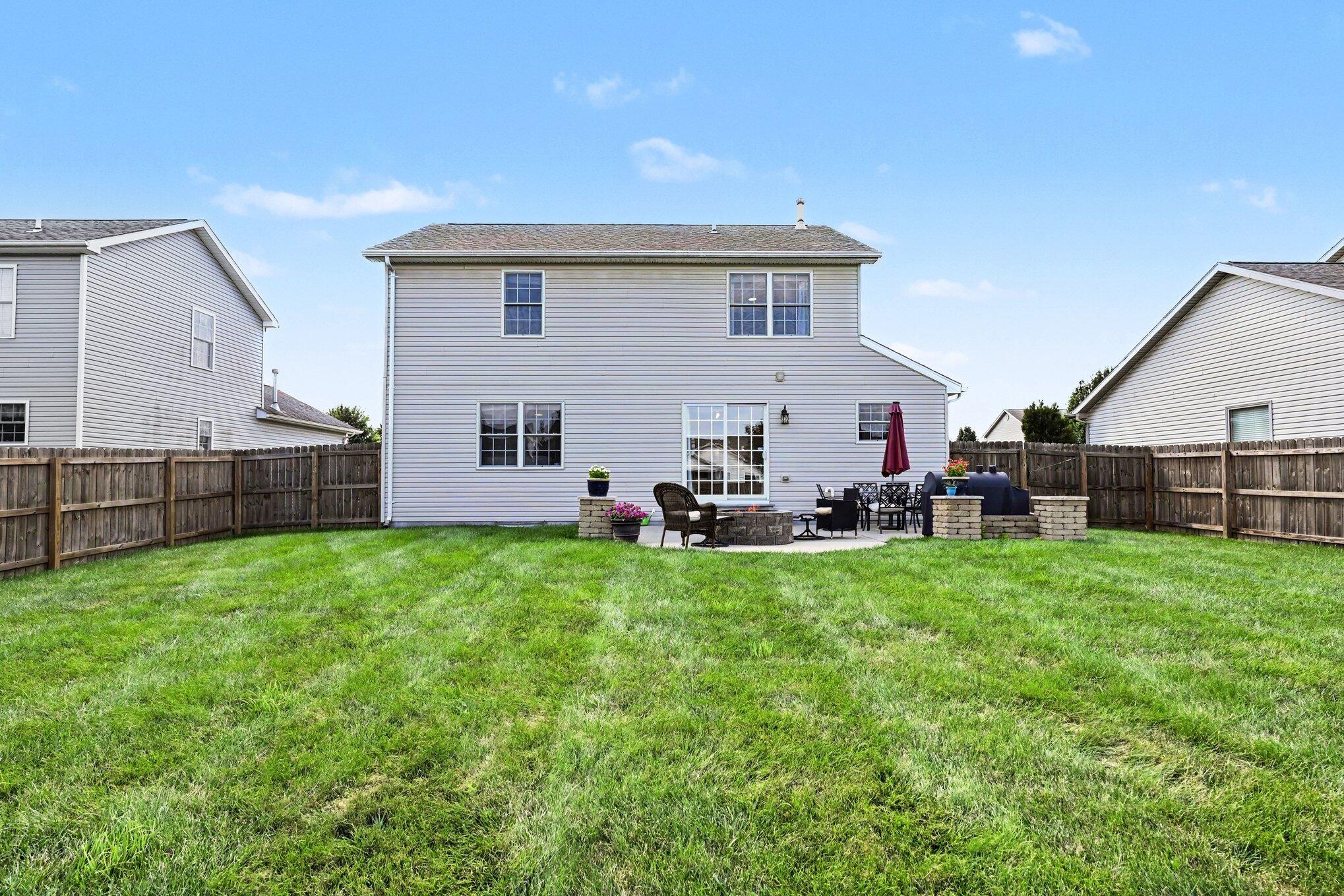 1159 Pond View, Troy, Ohio 45373