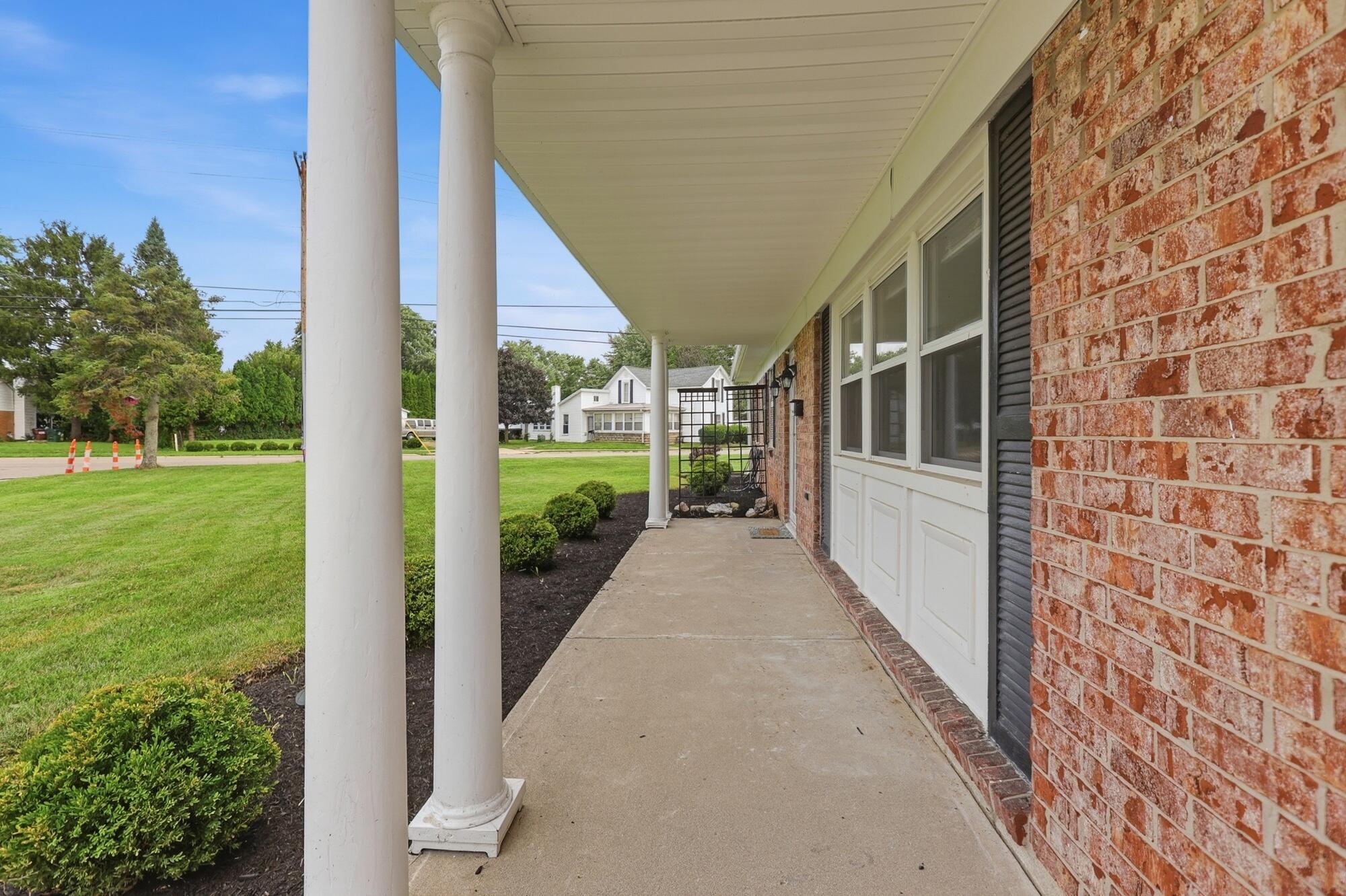 302 Smith, New Carlisle, Ohio 45344