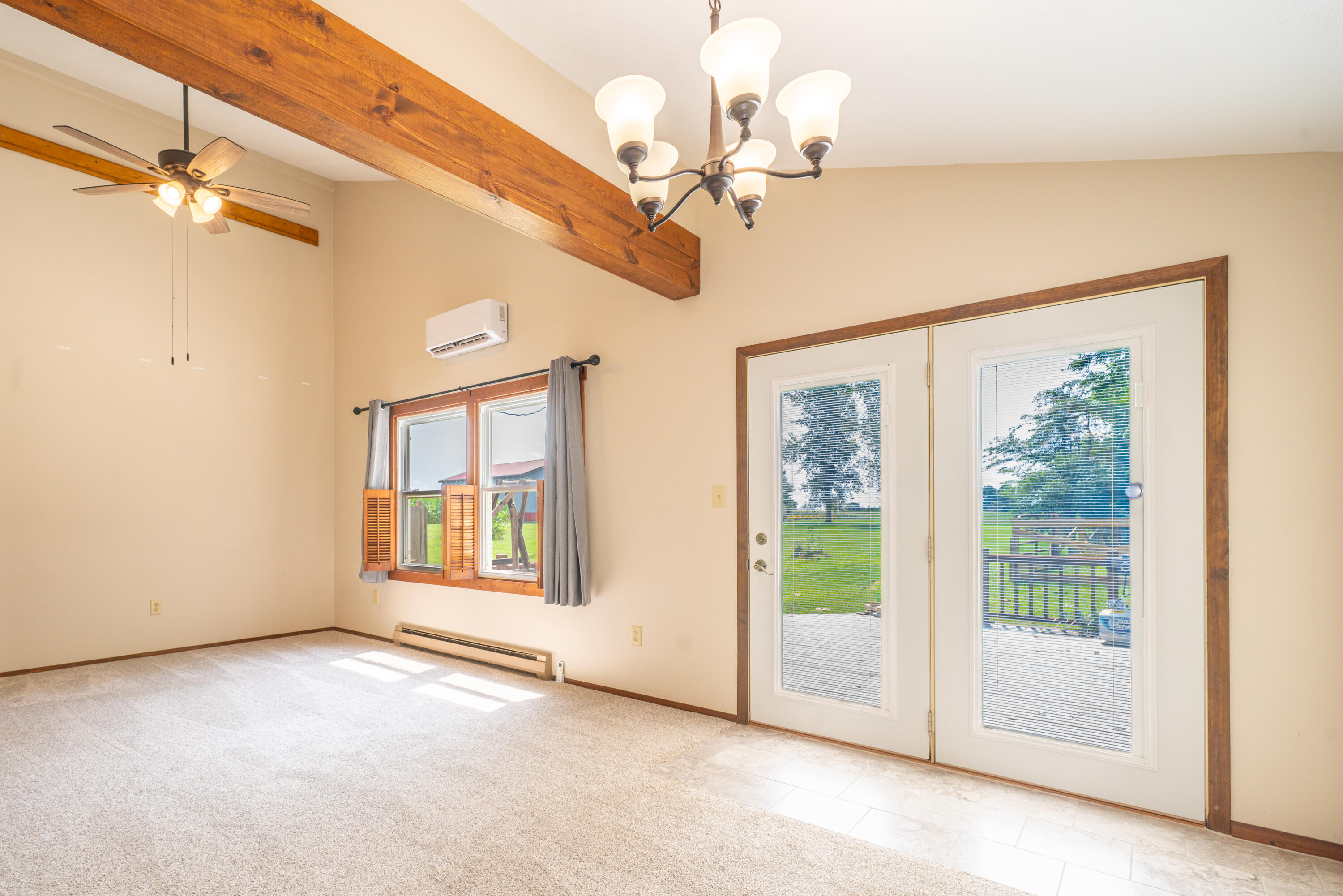 9901 Ballentine, New Carlisle, Ohio 45344