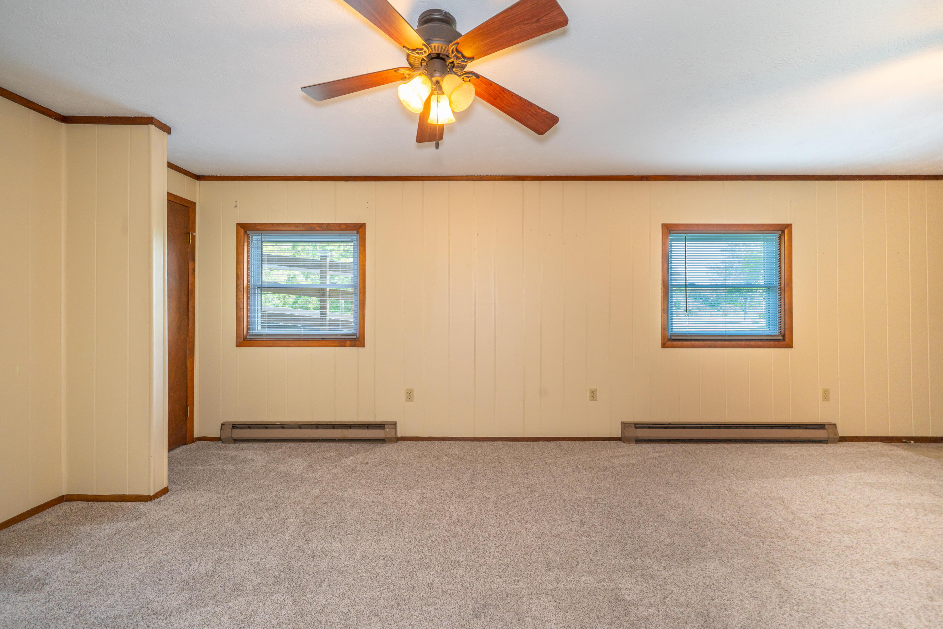 9901 Ballentine, New Carlisle, Ohio 45344