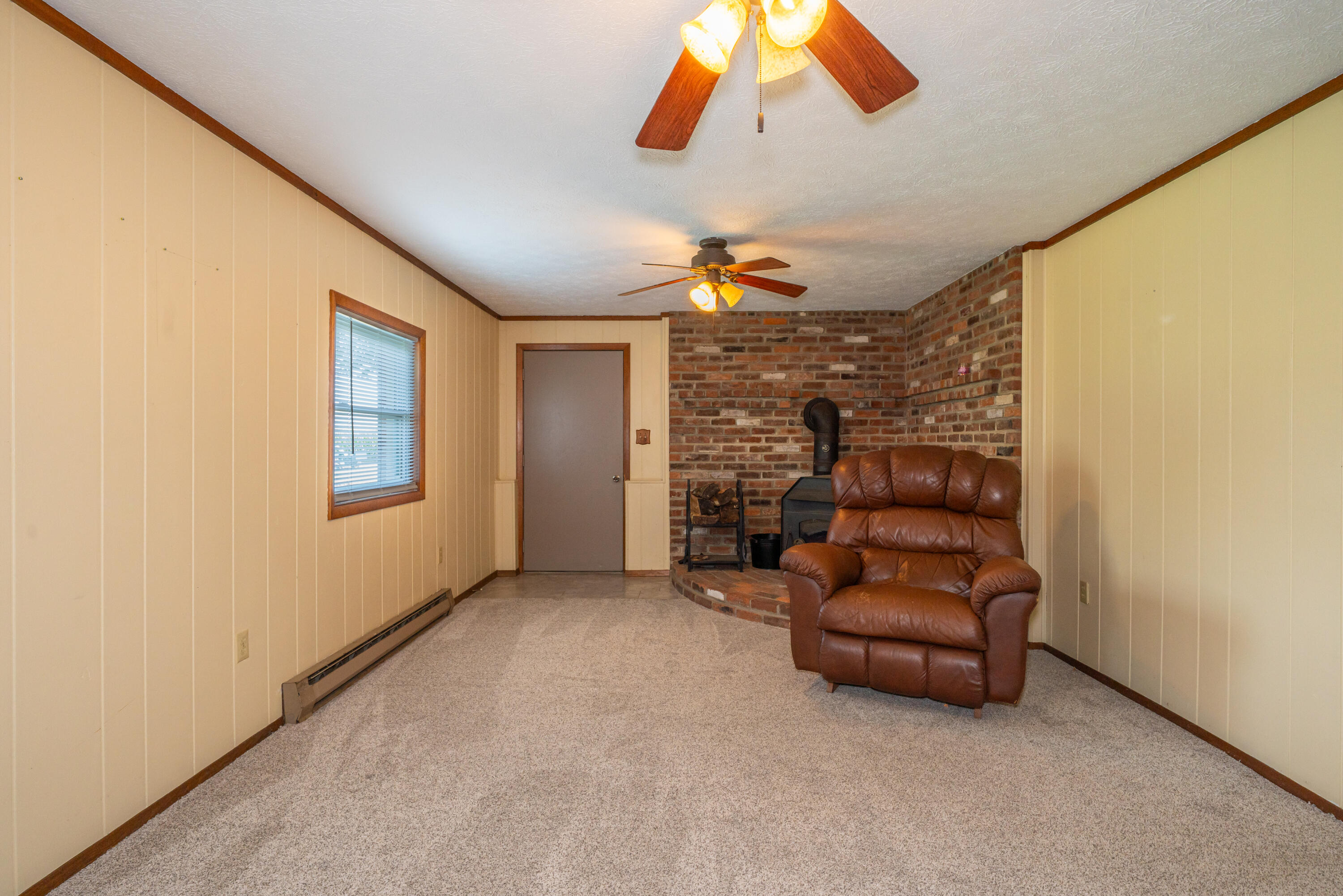 9901 Ballentine, New Carlisle, Ohio 45344