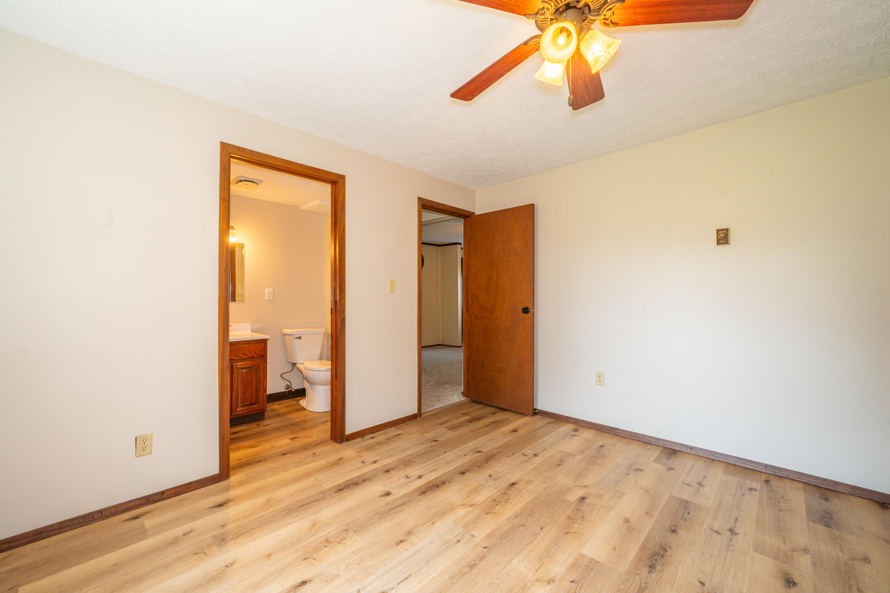 9901 Ballentine, New Carlisle, Ohio 45344