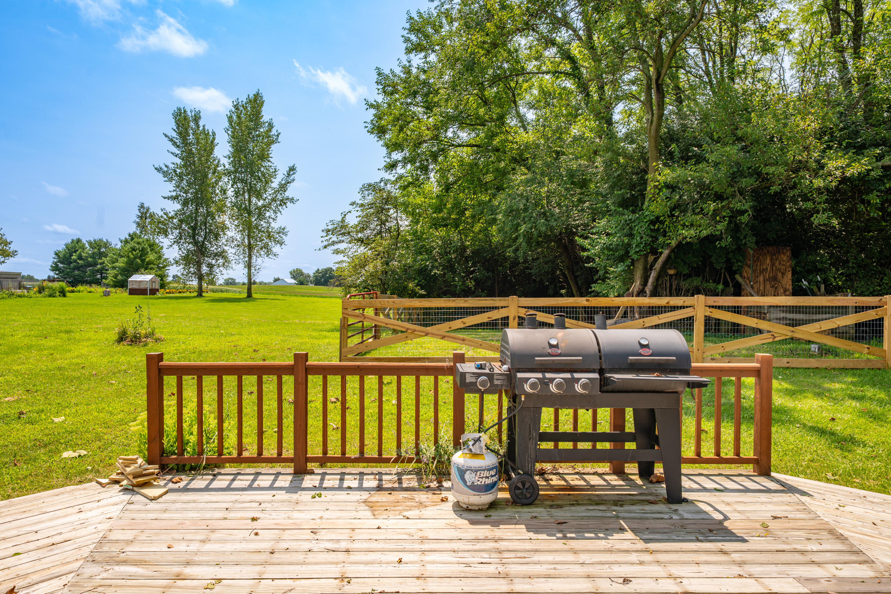 9901 Ballentine, New Carlisle, Ohio 45344