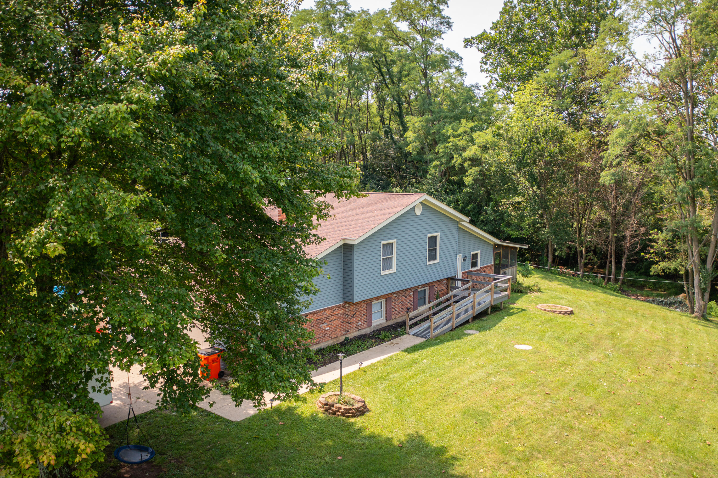 9901 Ballentine, New Carlisle, Ohio 45344