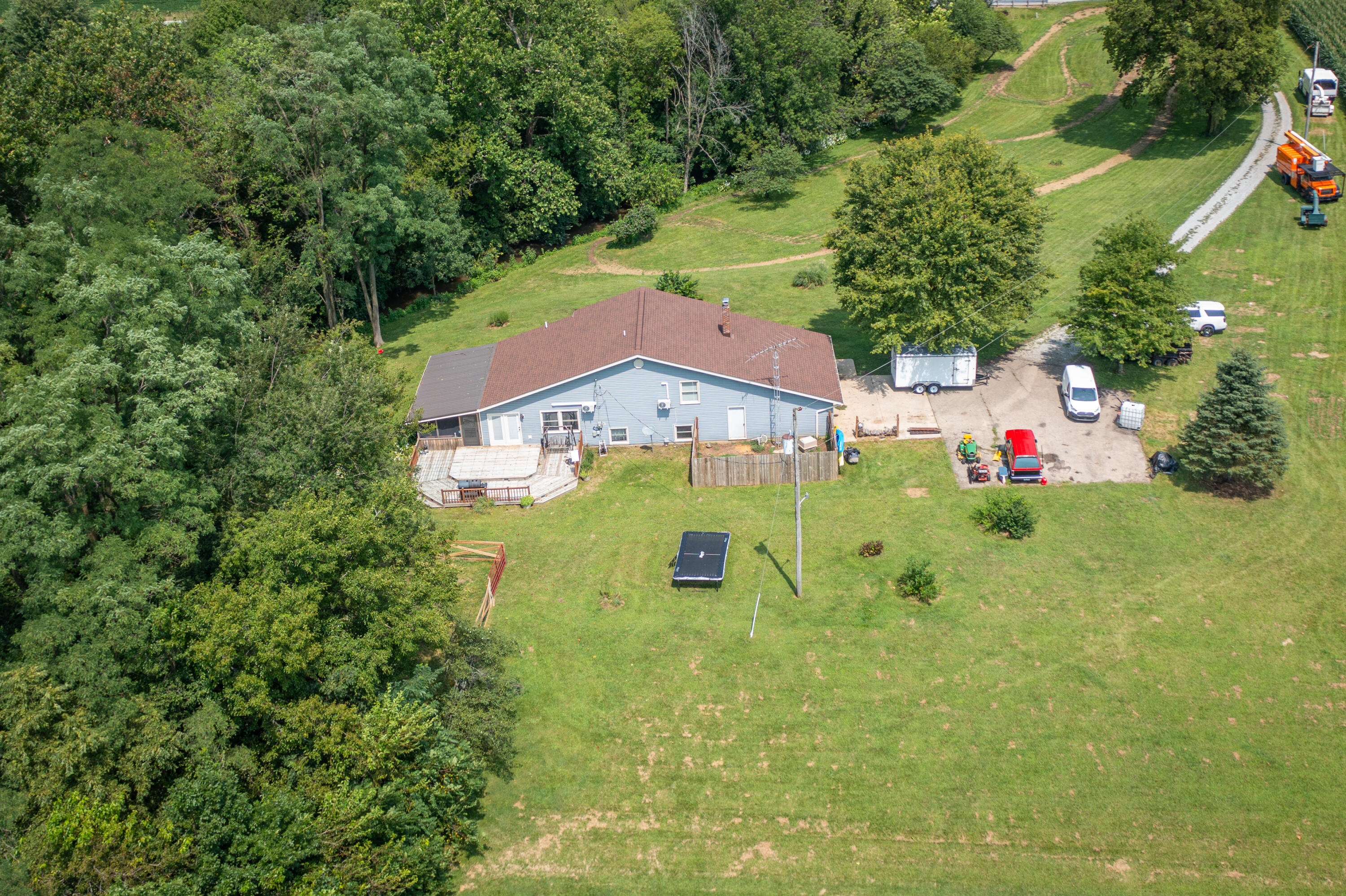 9901 Ballentine, New Carlisle, Ohio 45344