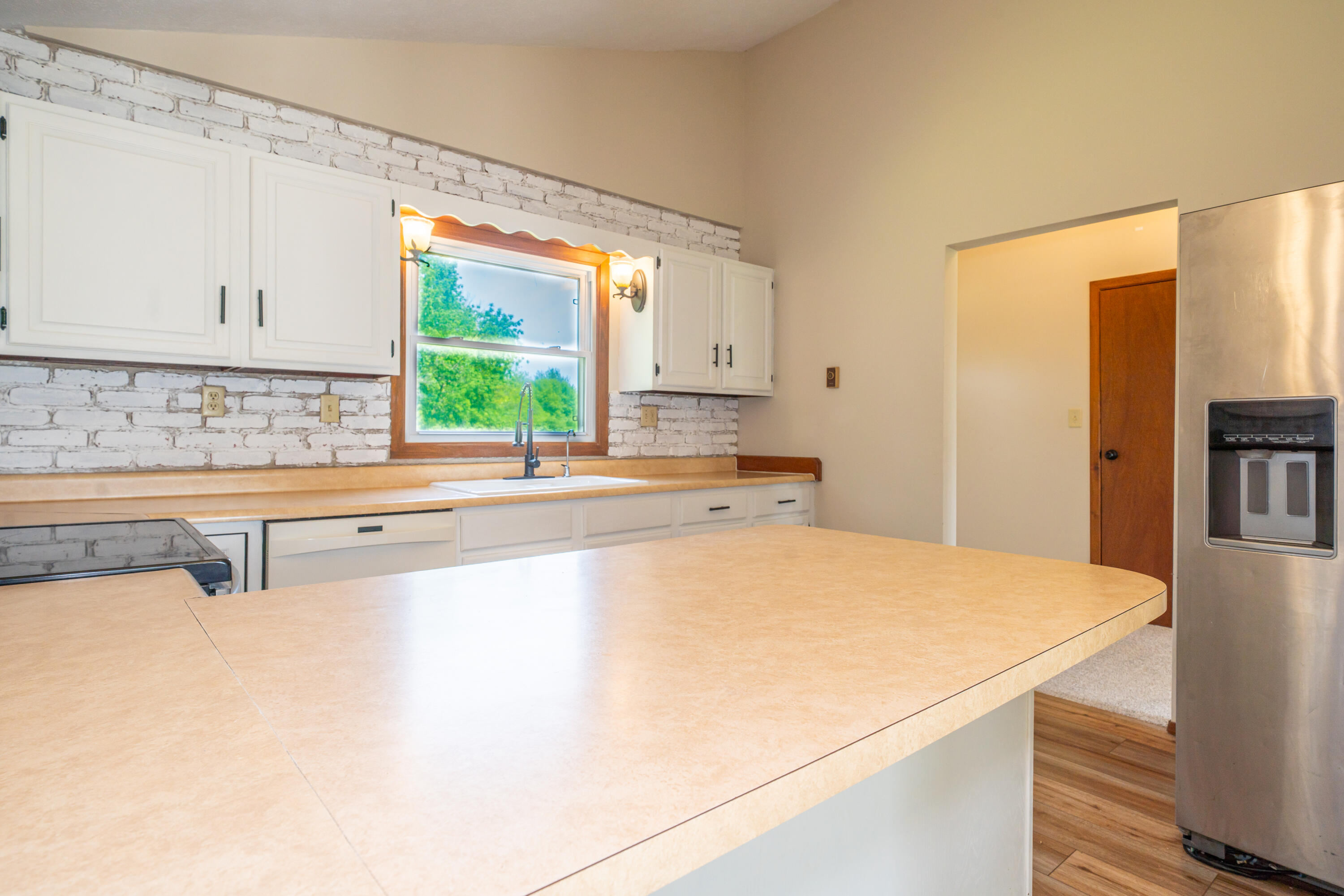 9901 Ballentine, New Carlisle, Ohio 45344