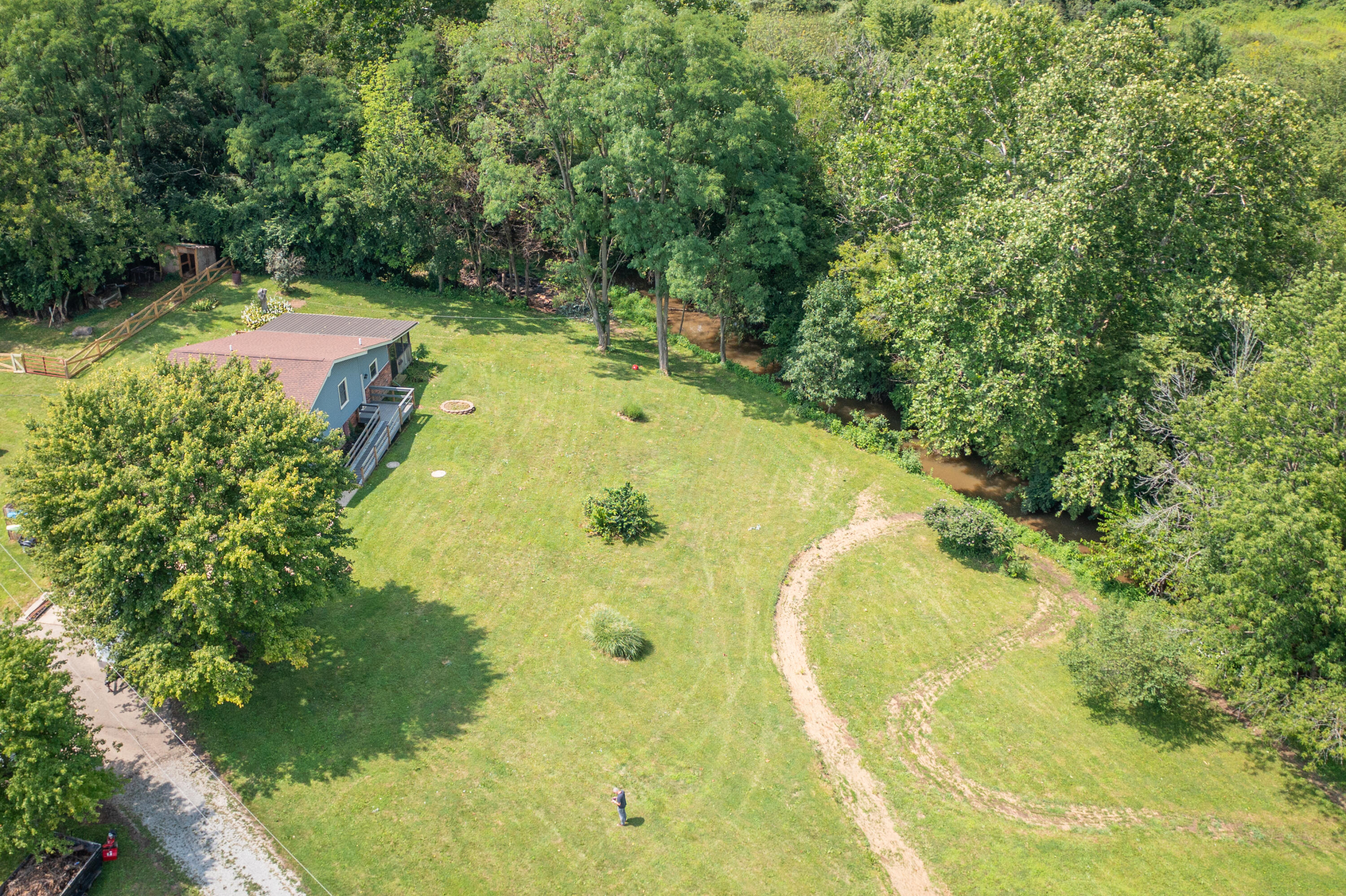9901 Ballentine, New Carlisle, Ohio 45344