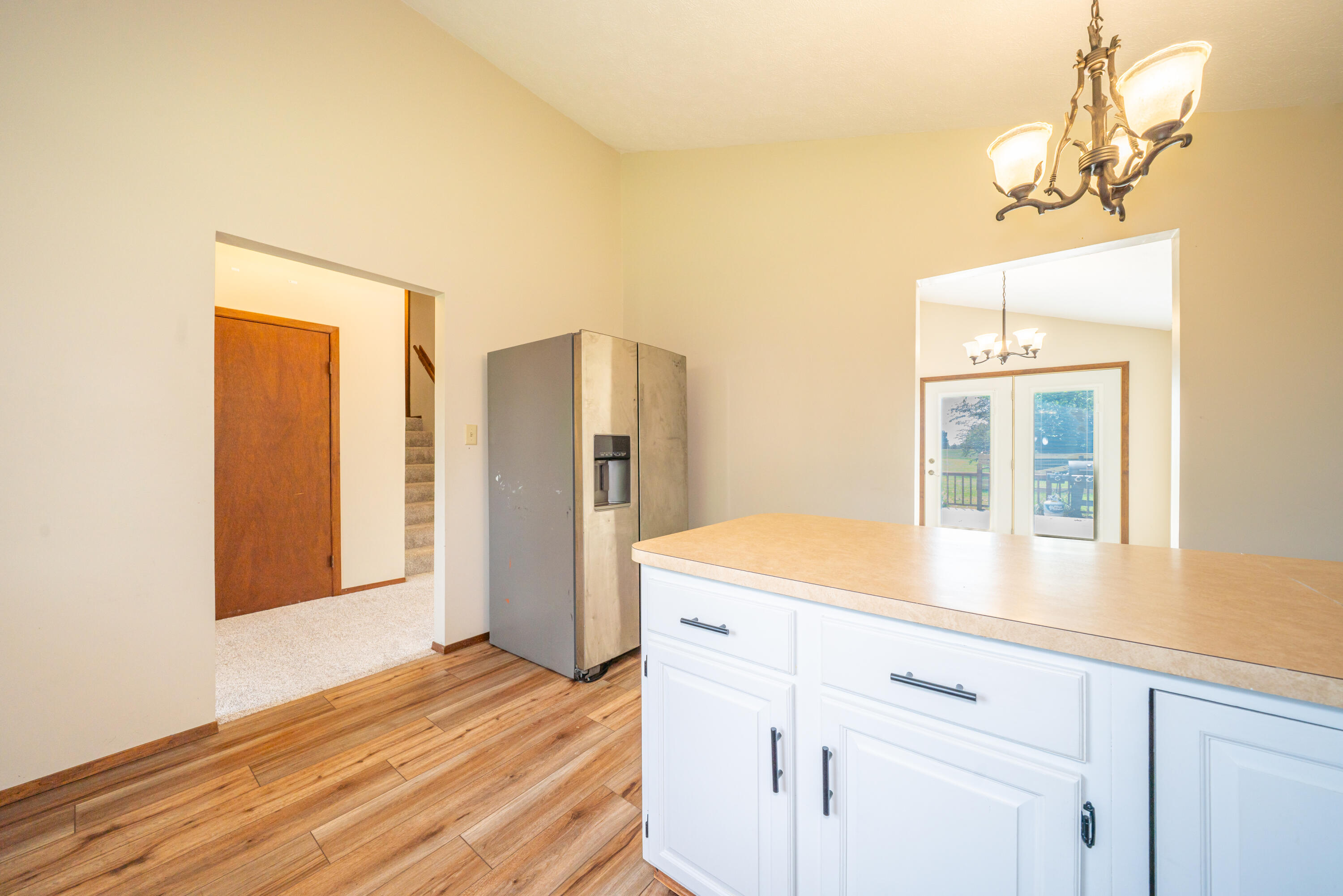 9901 Ballentine, New Carlisle, Ohio 45344