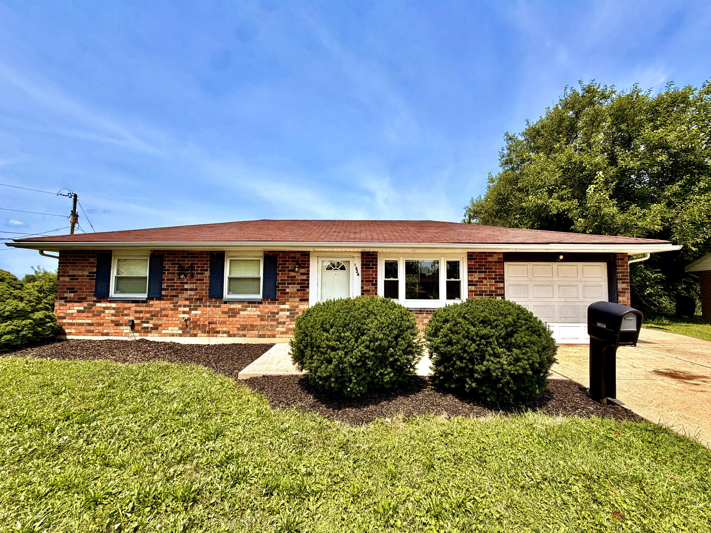 1624 Willow, Sidney, Ohio 45365