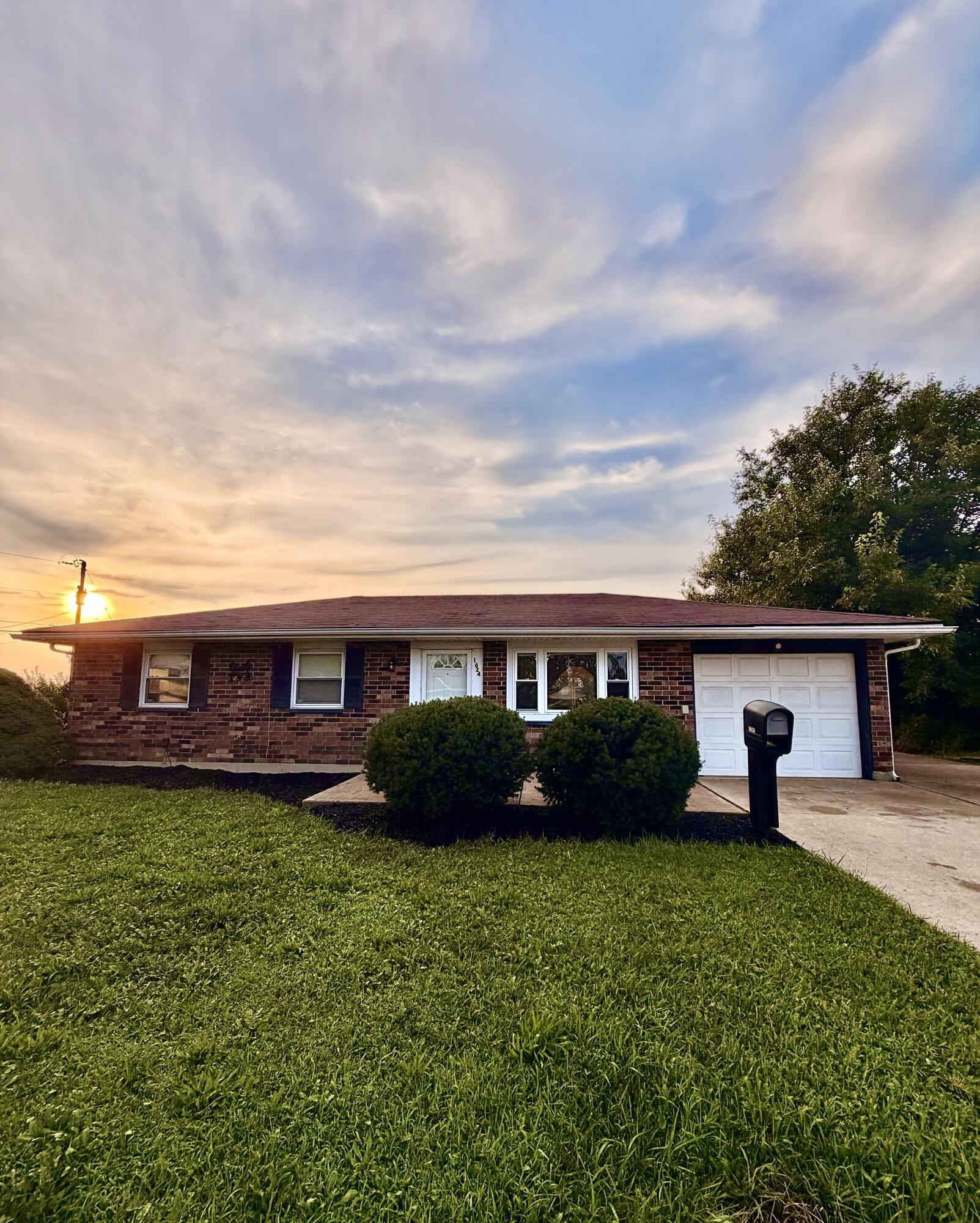 1624 Willow, Sidney, Ohio 45365