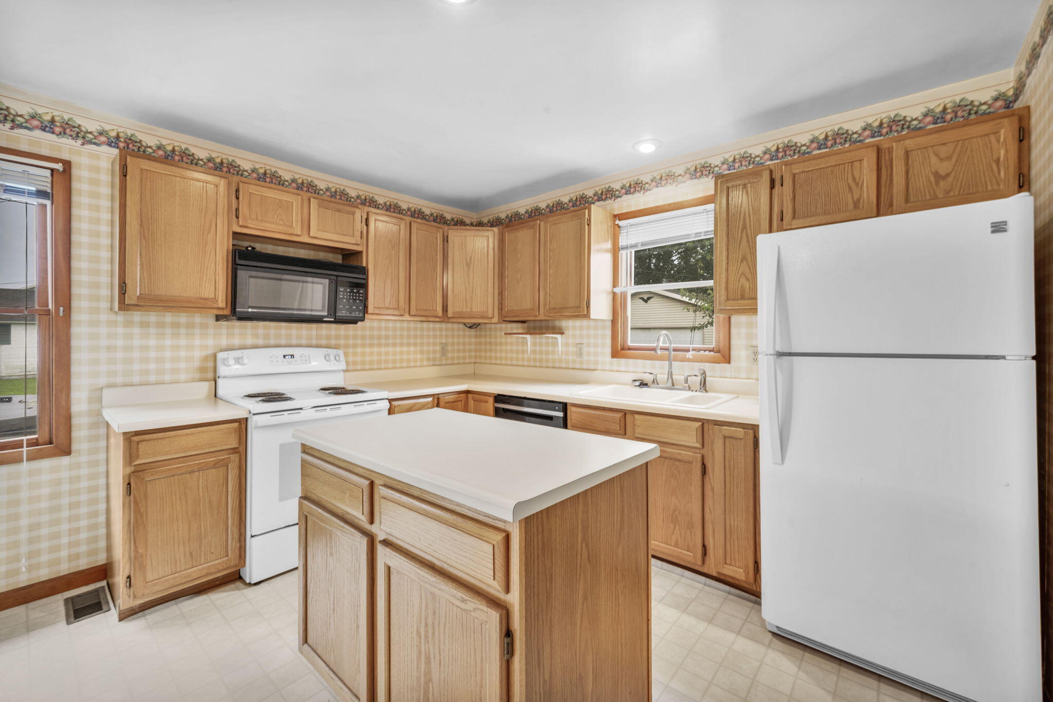 119 Bloomfield, Urbana, Ohio 43078