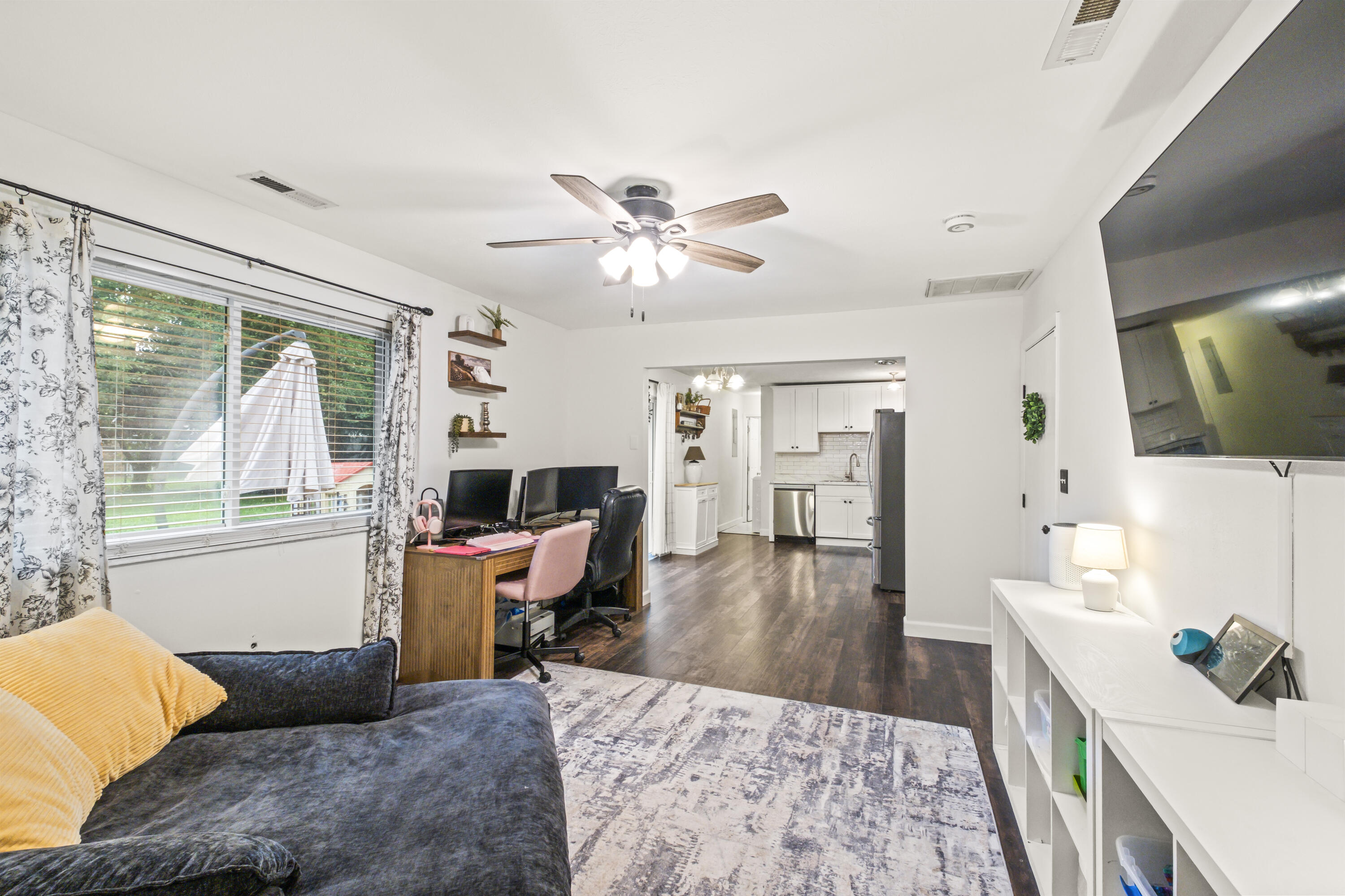 2511 Inverness, Troy, Ohio 45373