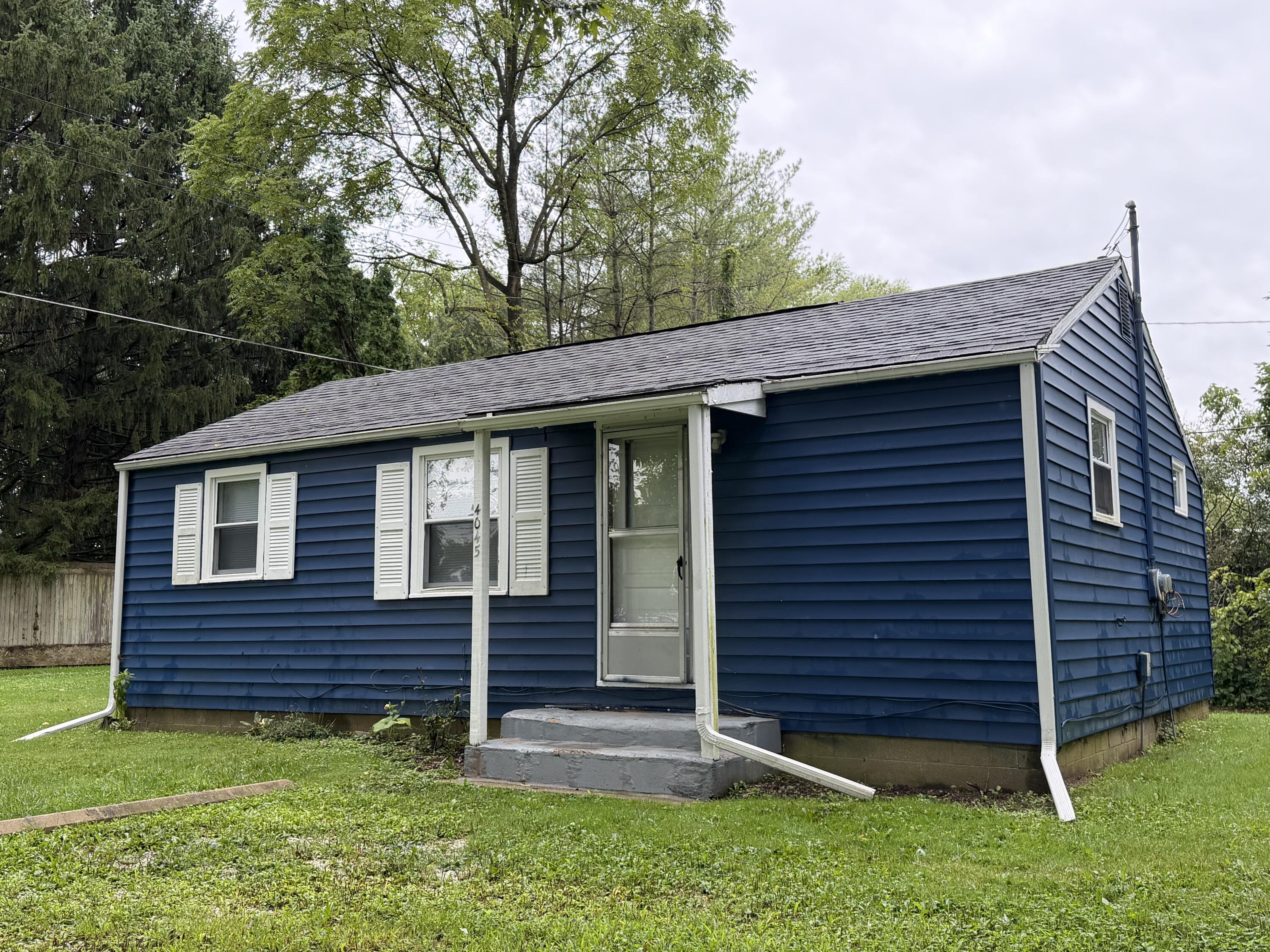 4037 Yellow Springs, Springfield, Ohio 45506