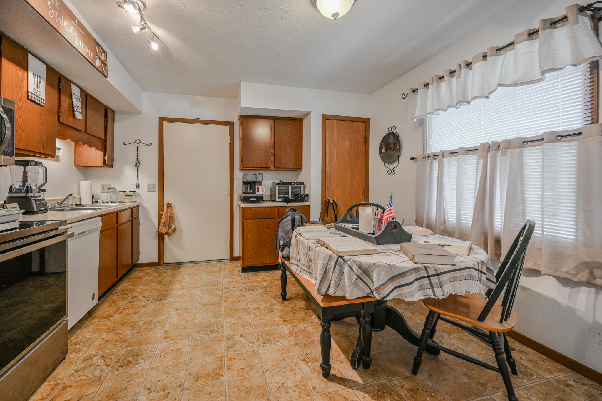3051 Argonne, Springfield, Ohio 45503