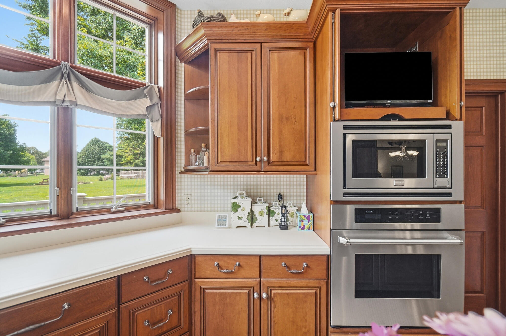 2360 Seneca, Troy, Ohio 45373