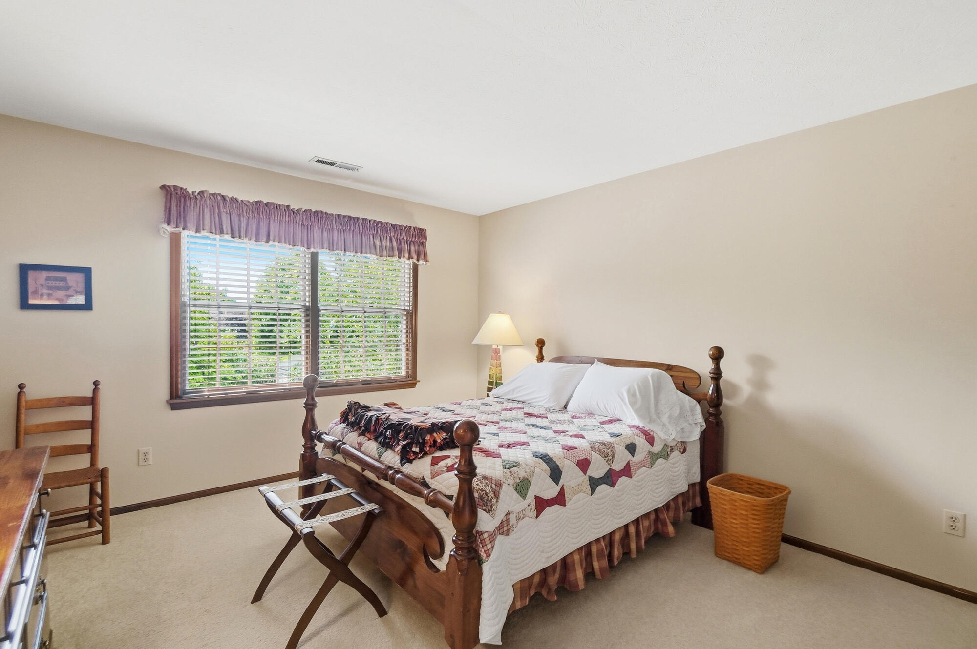 2360 Seneca, Troy, Ohio 45373
