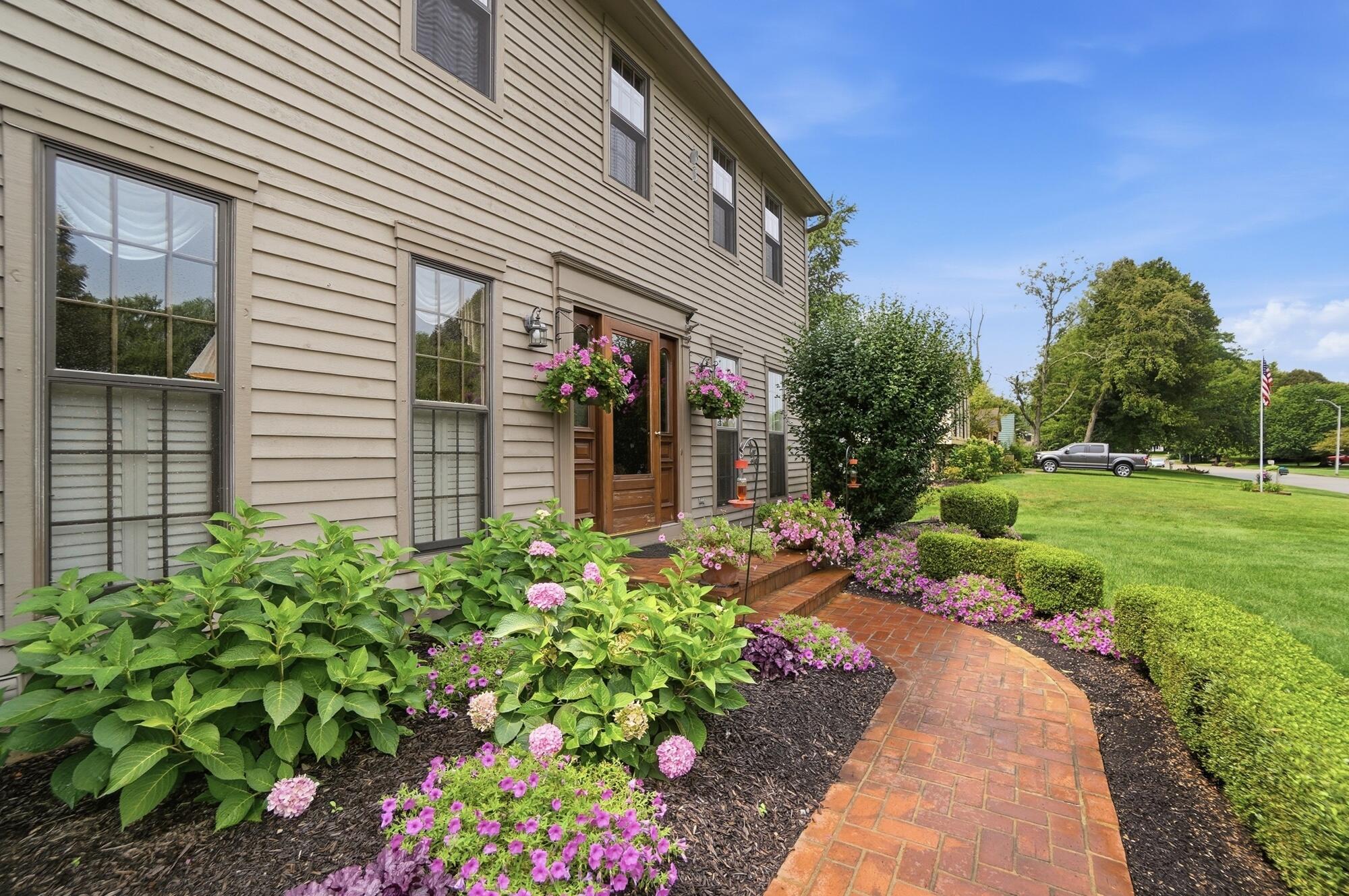 2360 Seneca, Troy, Ohio 45373