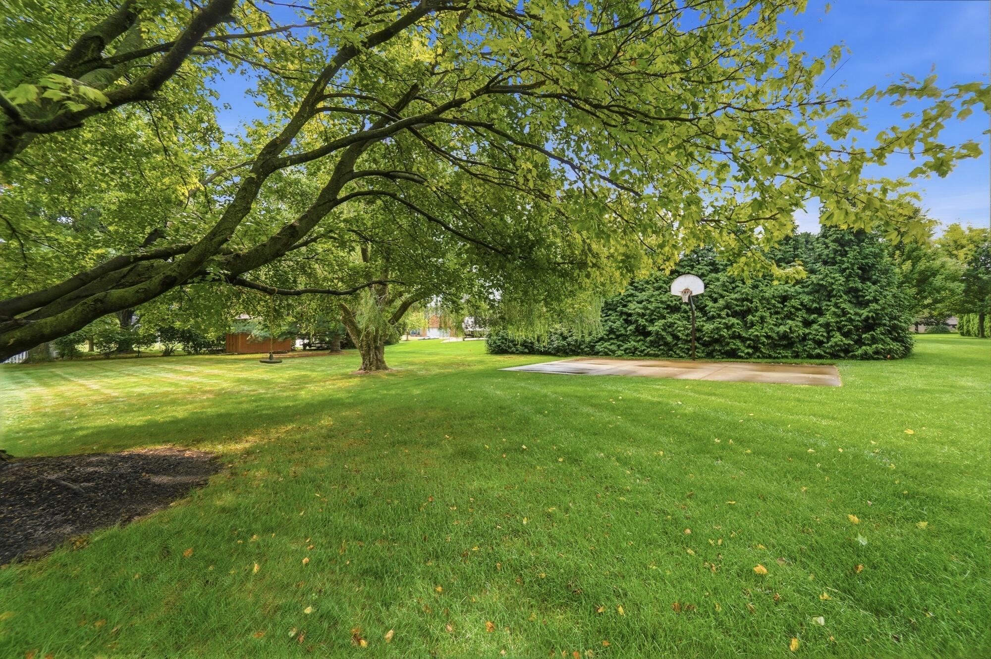 2360 Seneca, Troy, Ohio 45373