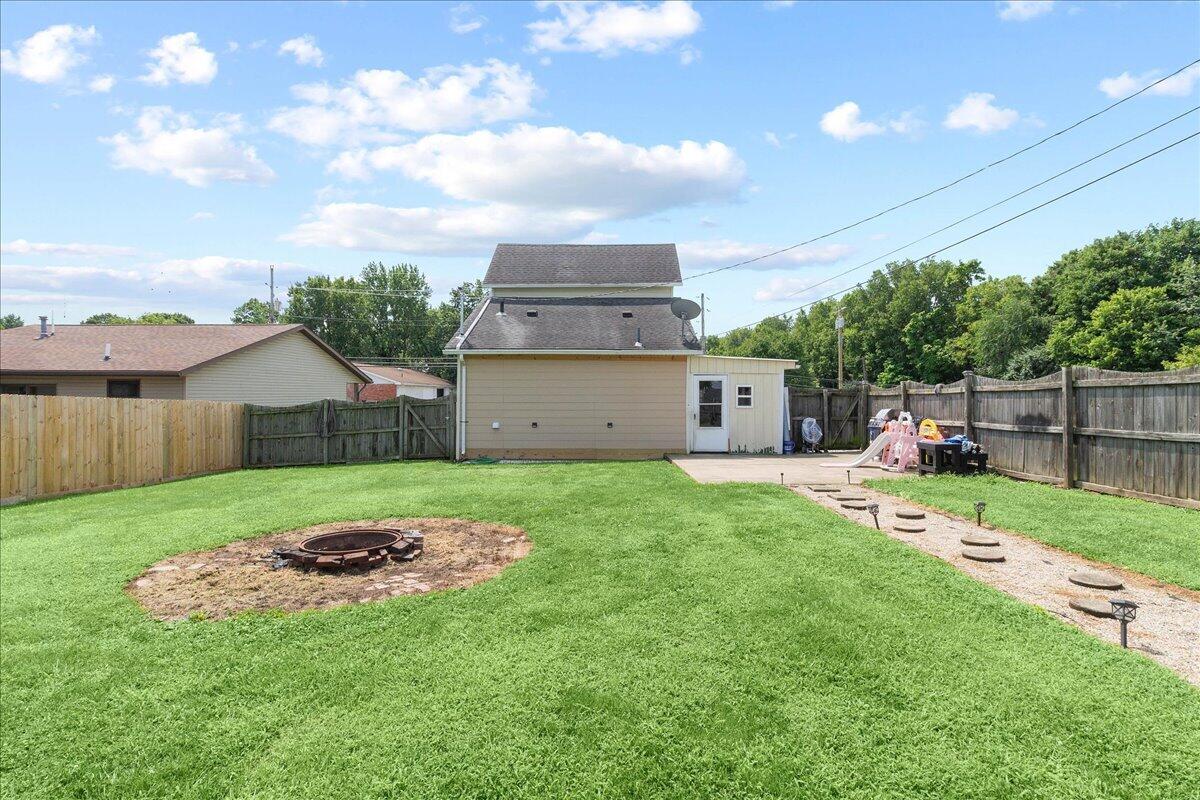 426 Light, Urbana, Ohio 43078