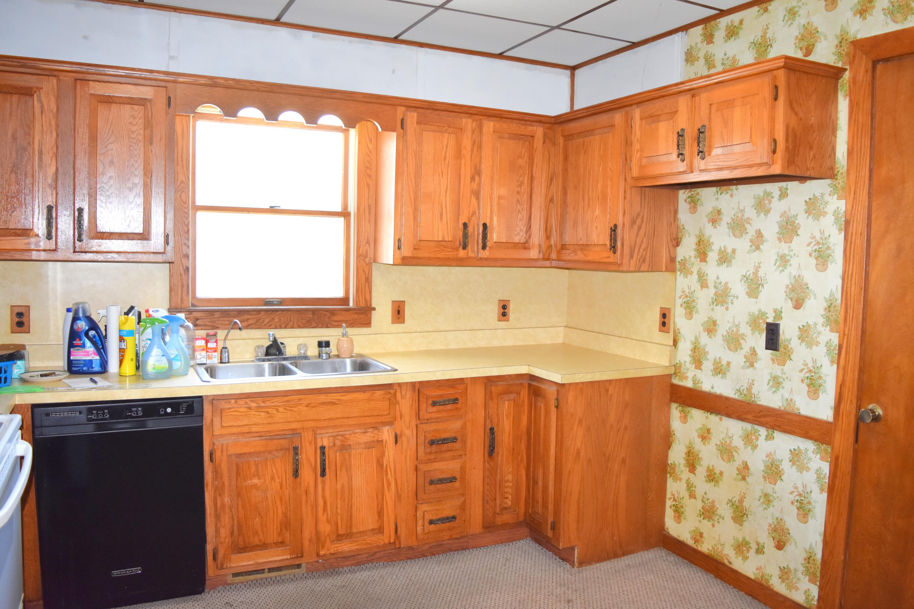 653 Wayne, Piqua, Ohio 45356