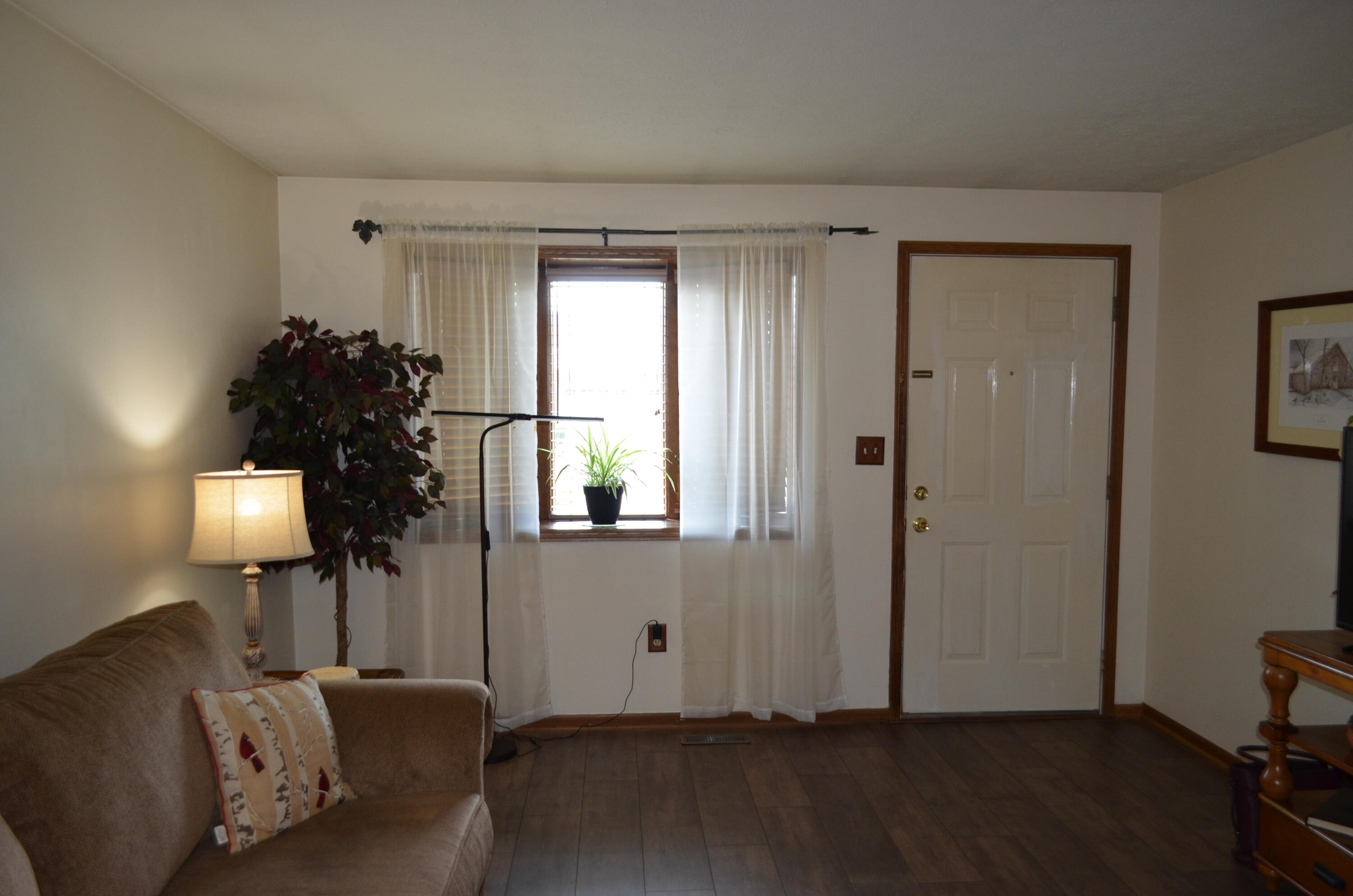 4290 Midfield, Springfield, Ohio 45503