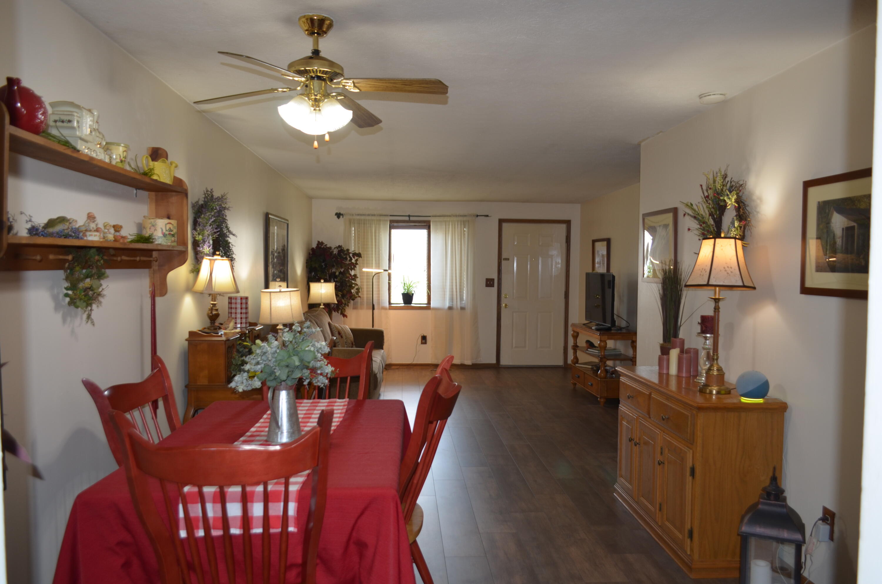 4290 Midfield, Springfield, Ohio 45503