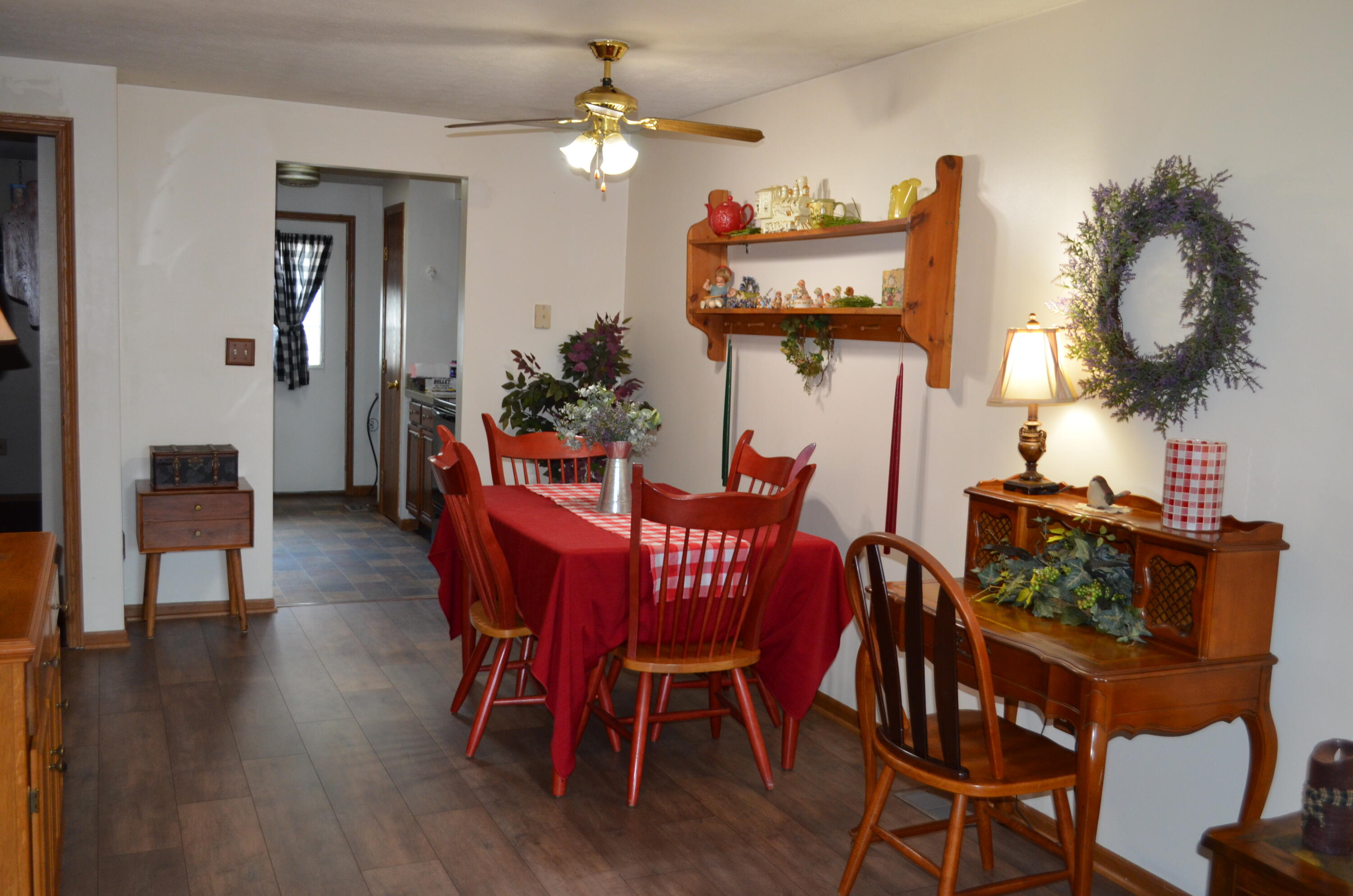 4290 Midfield, Springfield, Ohio 45503