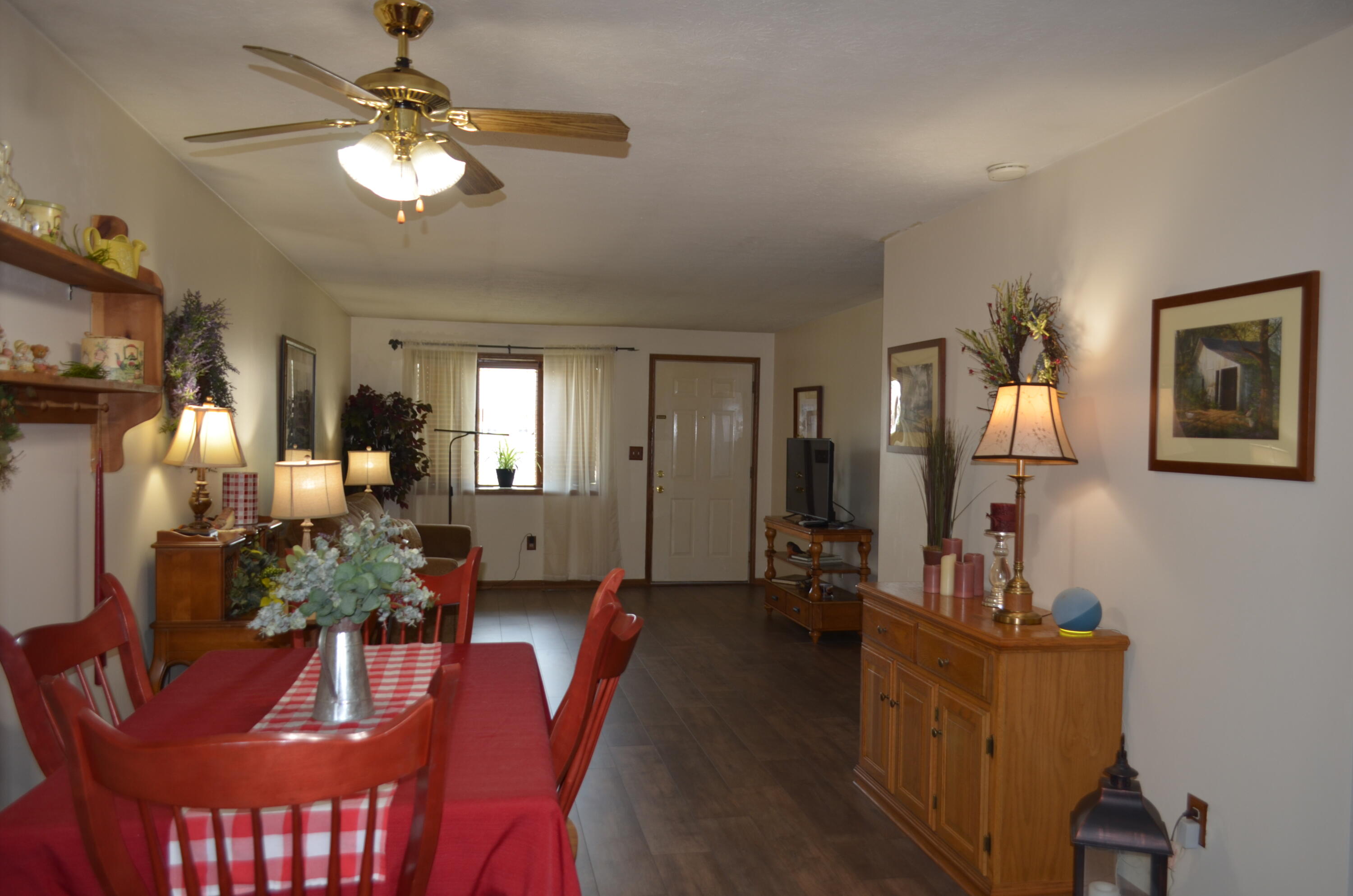 4290 Midfield, Springfield, Ohio 45503