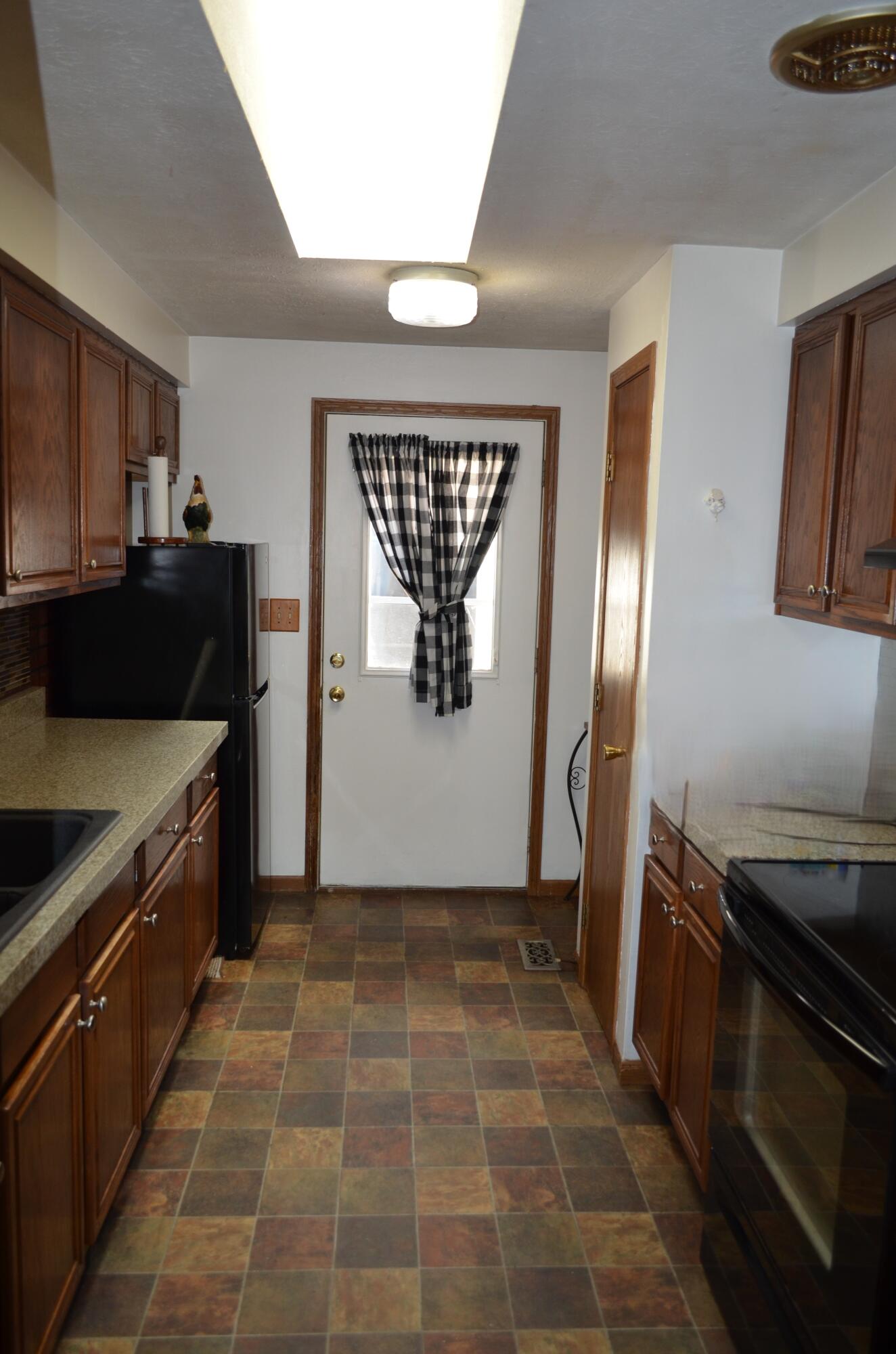 4290 Midfield, Springfield, Ohio 45503