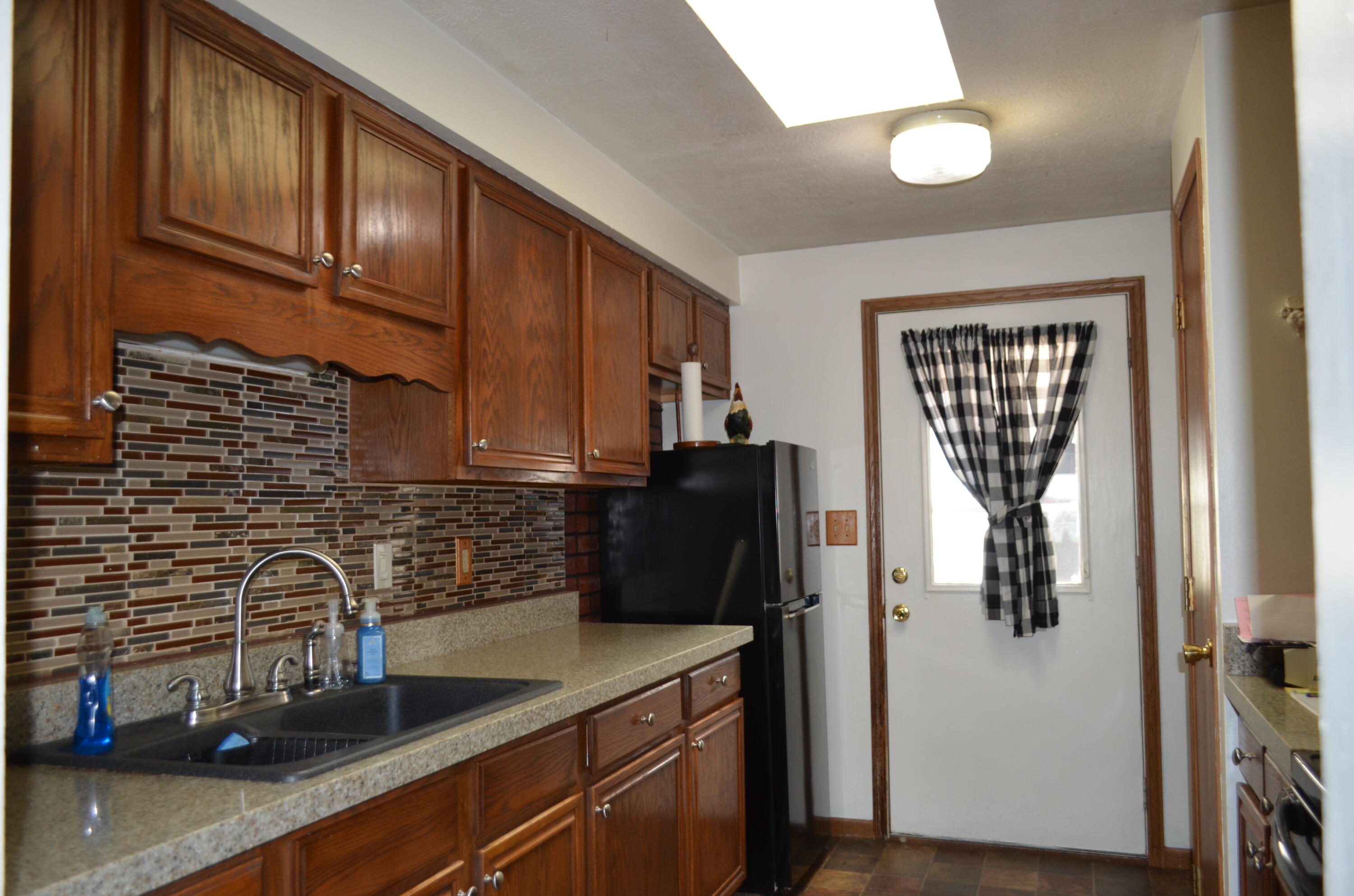 4290 Midfield, Springfield, Ohio 45503