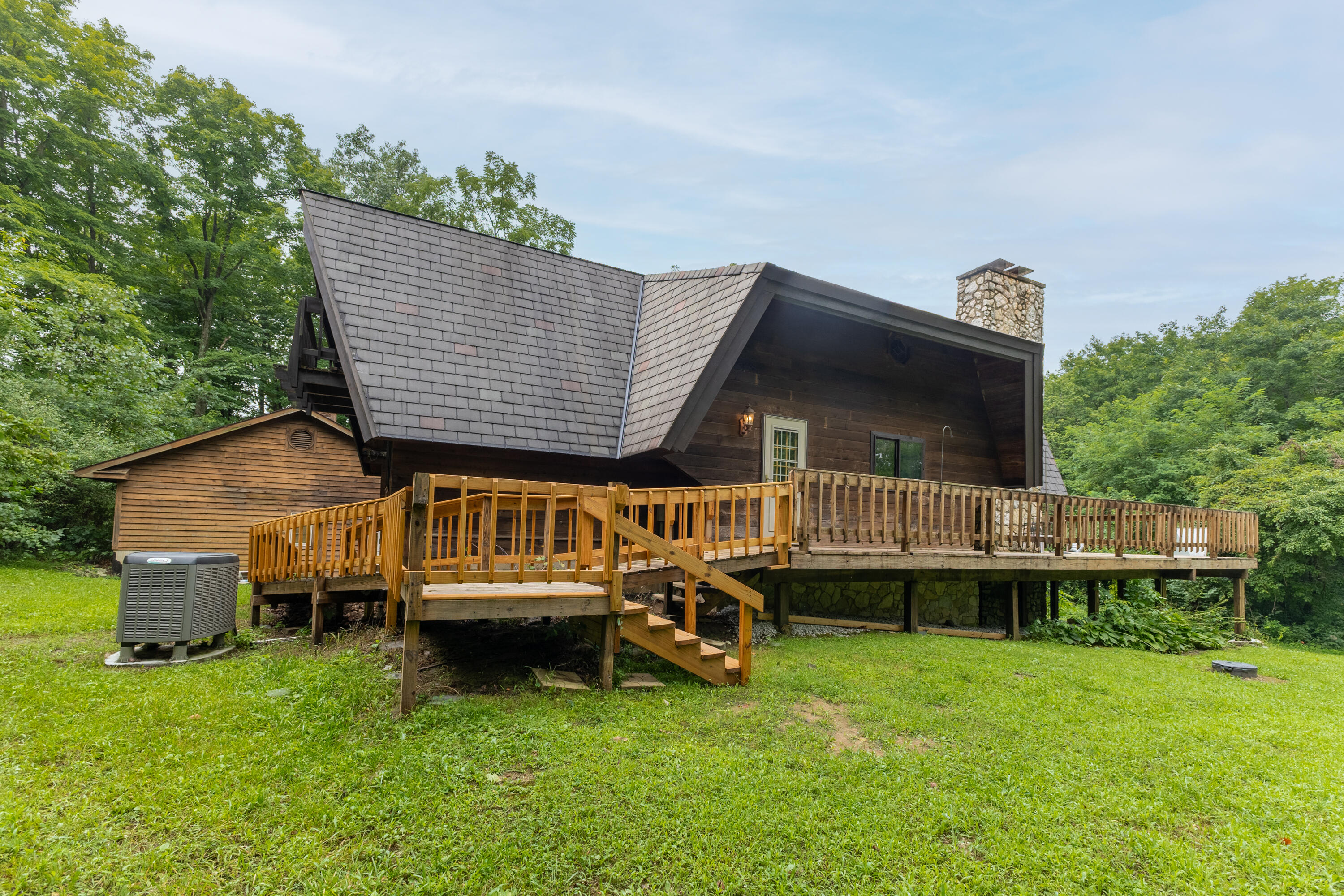 5650 State Rte 55, Ludlow Falls, Ohio 45339