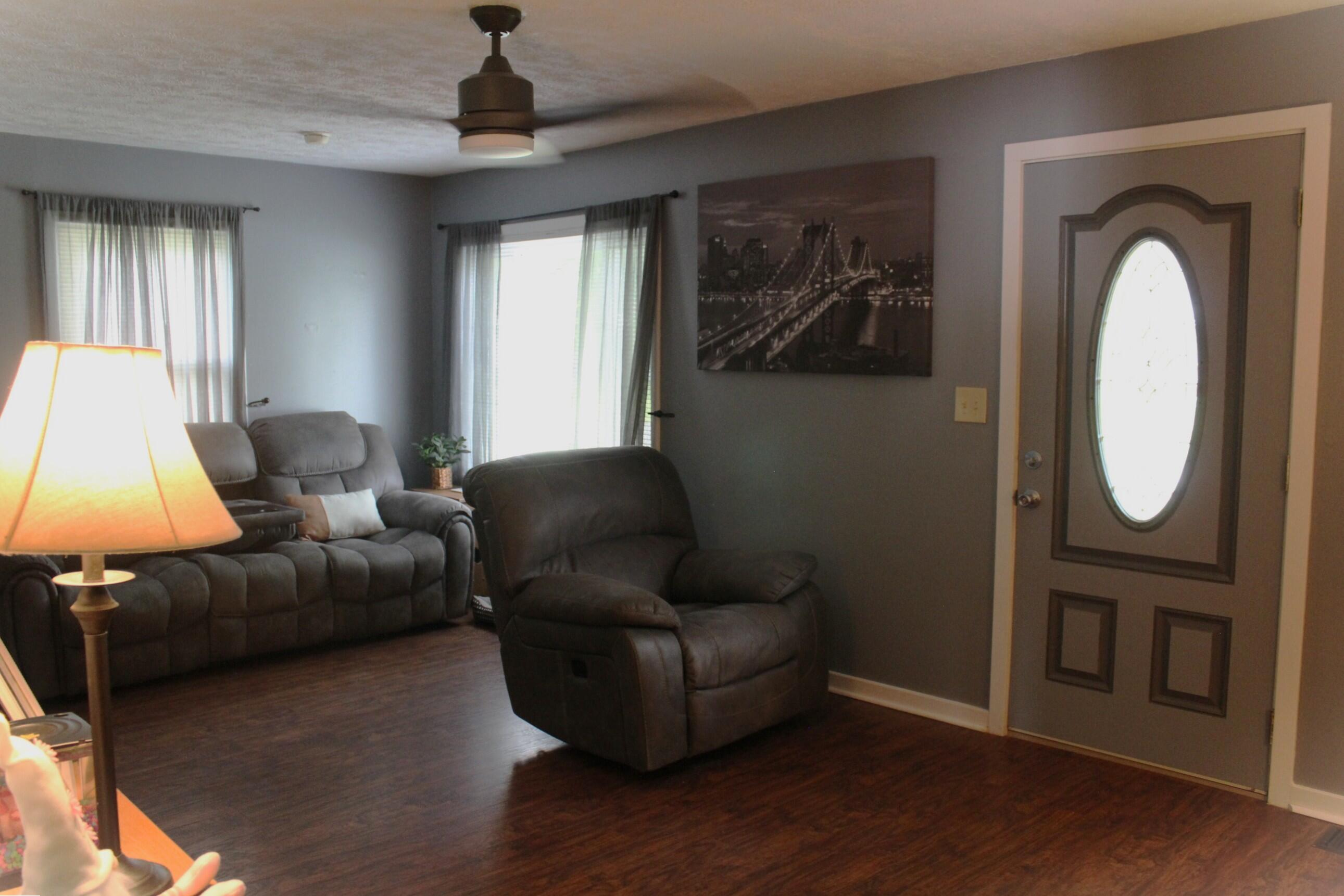 350 Larchmont, Springfield, Ohio 45503