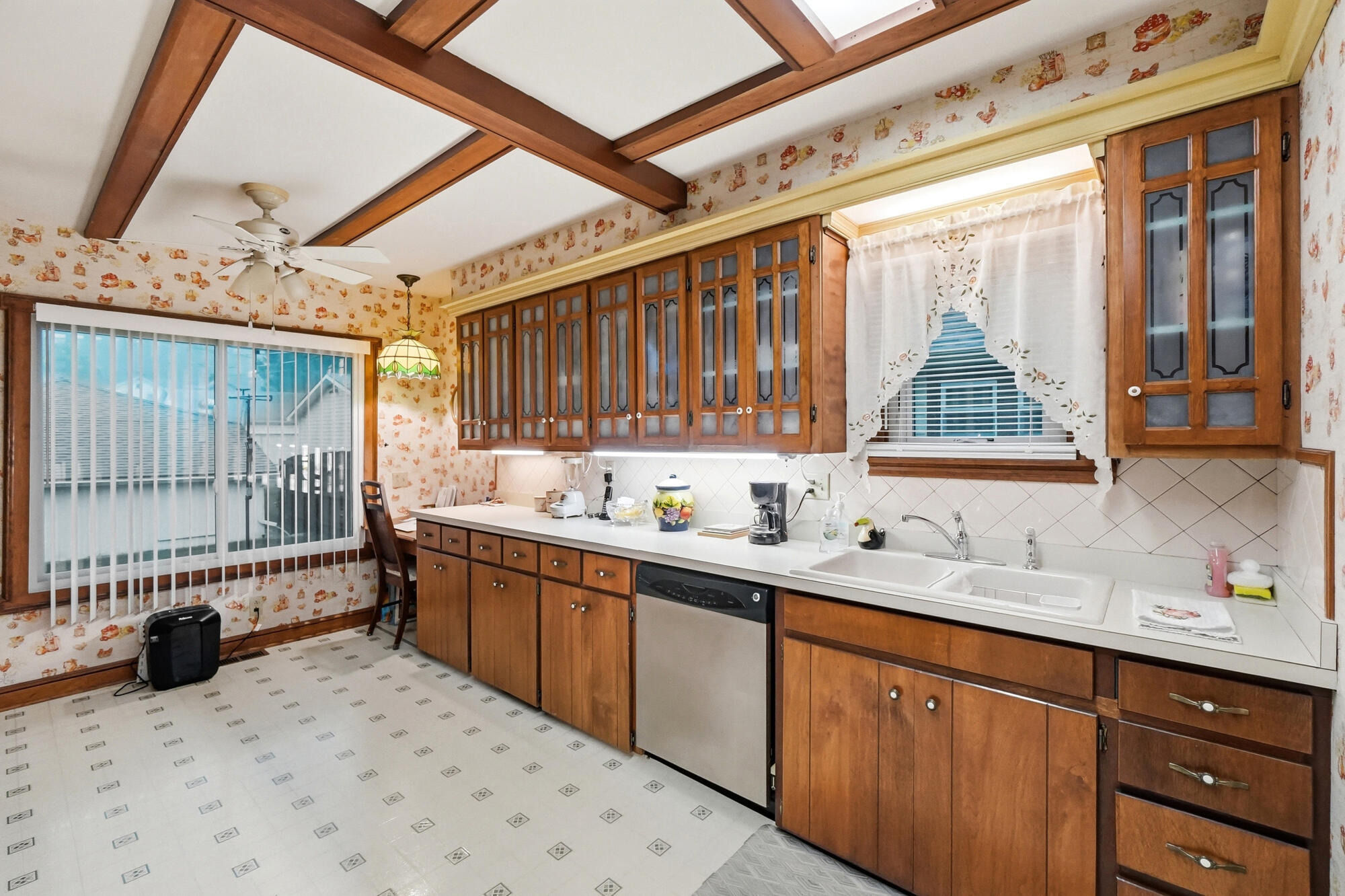 2323 Beatrice, Springfield, Ohio 45503